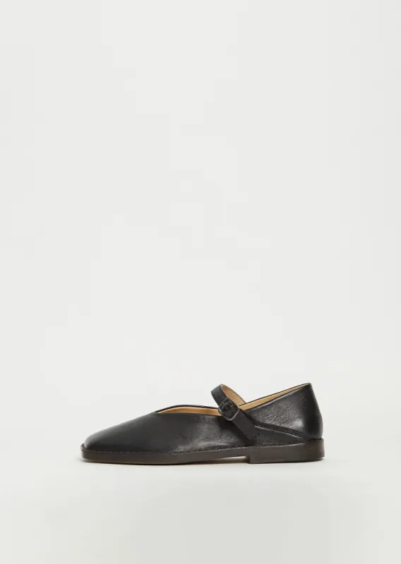 Ballerina Shoes — Black made by Lemaire