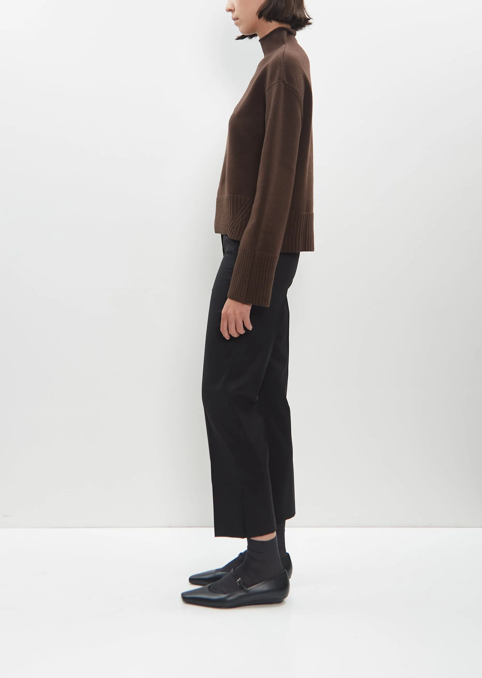 Julie Cropped Sweater — Coffee sold by La Garconne product image thumbnail 2