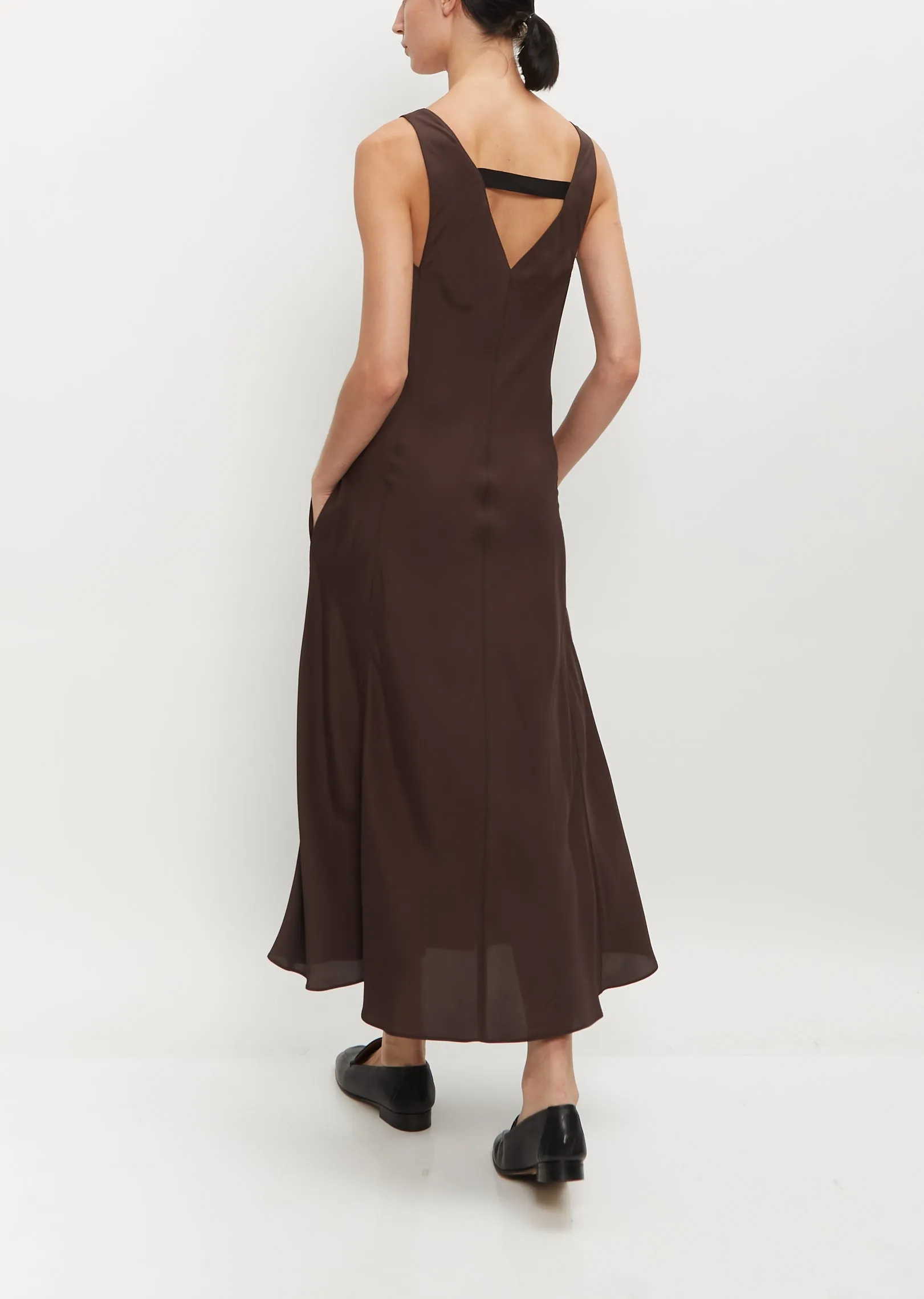 Deep V-Neck Pocket Dress sold by La Garconne product image thumbnail 4