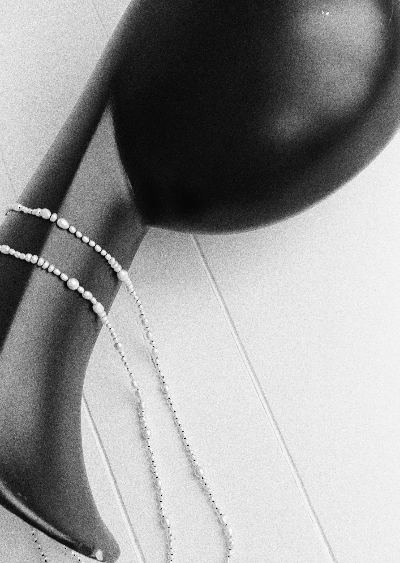 24 in. White Pearl Mermaid Necklace sold by La Garconne product image thumbnail 3