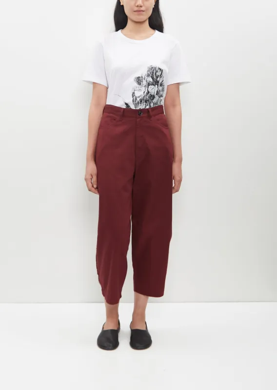 Cut Line Knee Pants sold by La Garconne