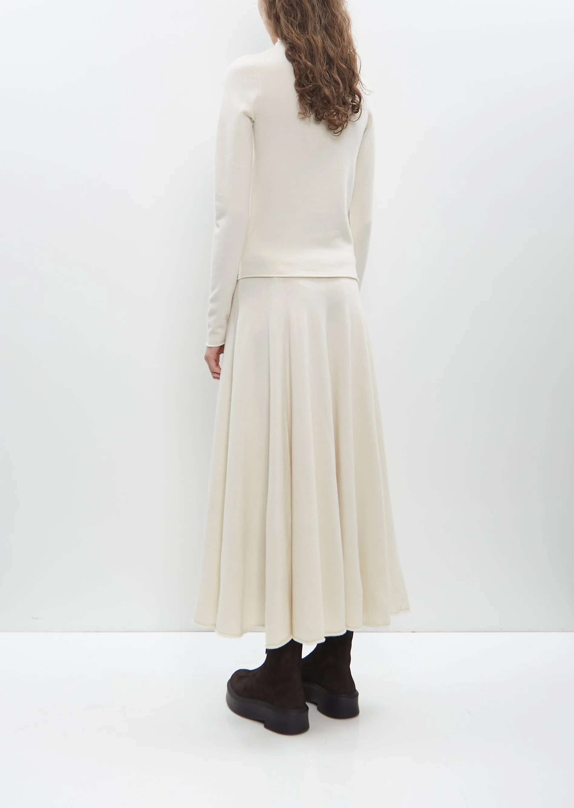 n° 313 Twirl Skirt sold by La Garconne product image thumbnail 3