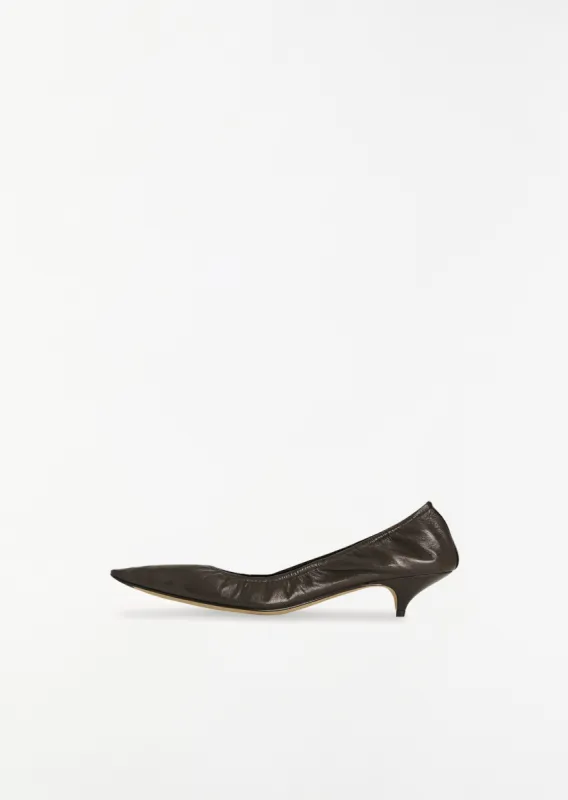 Uxor Kitten — Laquer Brown sold by La Garconne