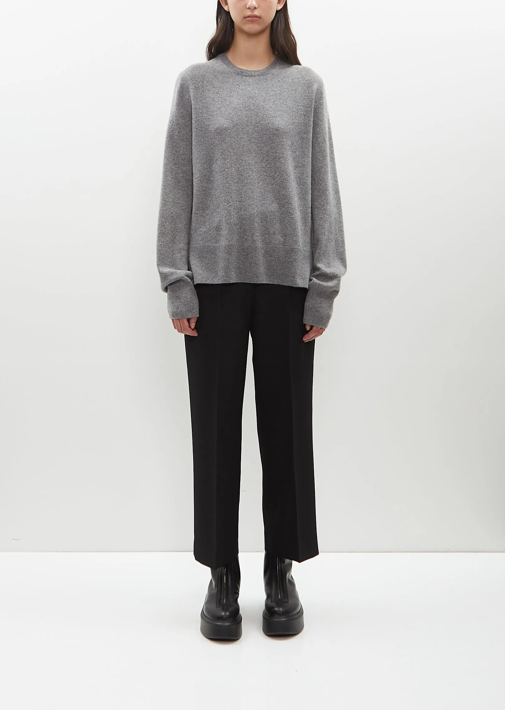 Cashmere Crewneck Sweater — Grey Mèlange sold by La Garconne product image thumbnail 4