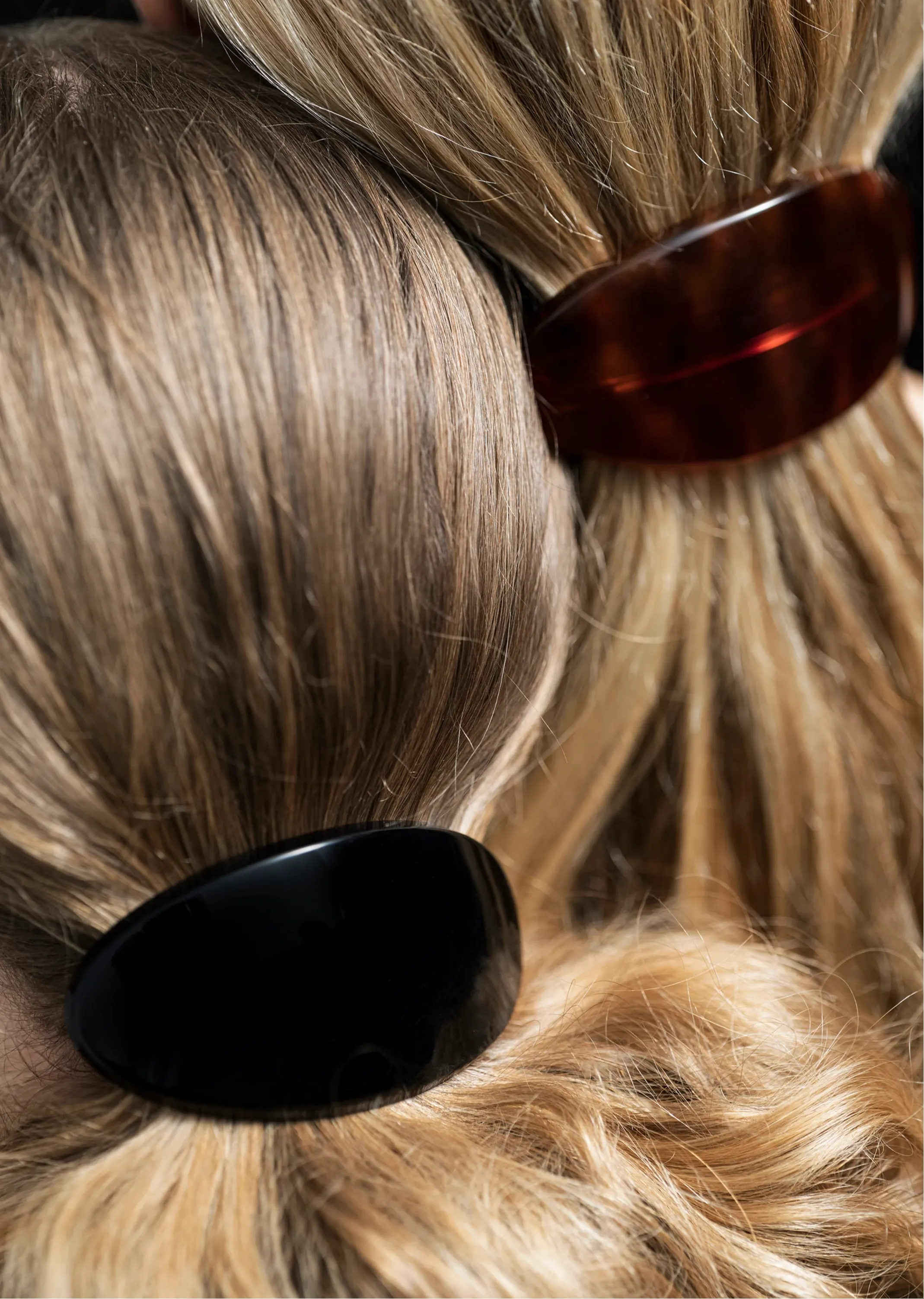 Coupole Clip — Black sold by La Garconne product image thumbnail 2