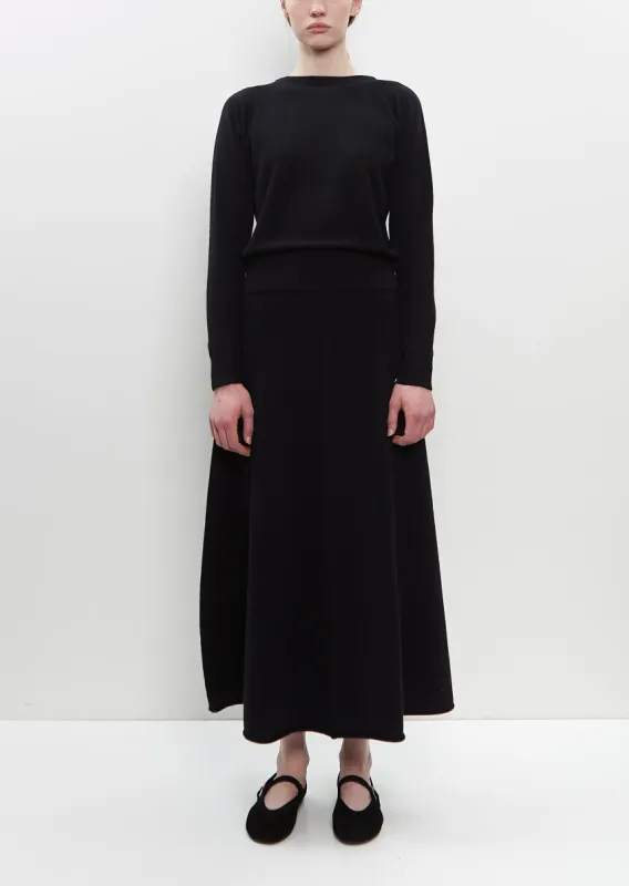 Cashmere Nylon n°388 Ease Skirt sold by La Garconne