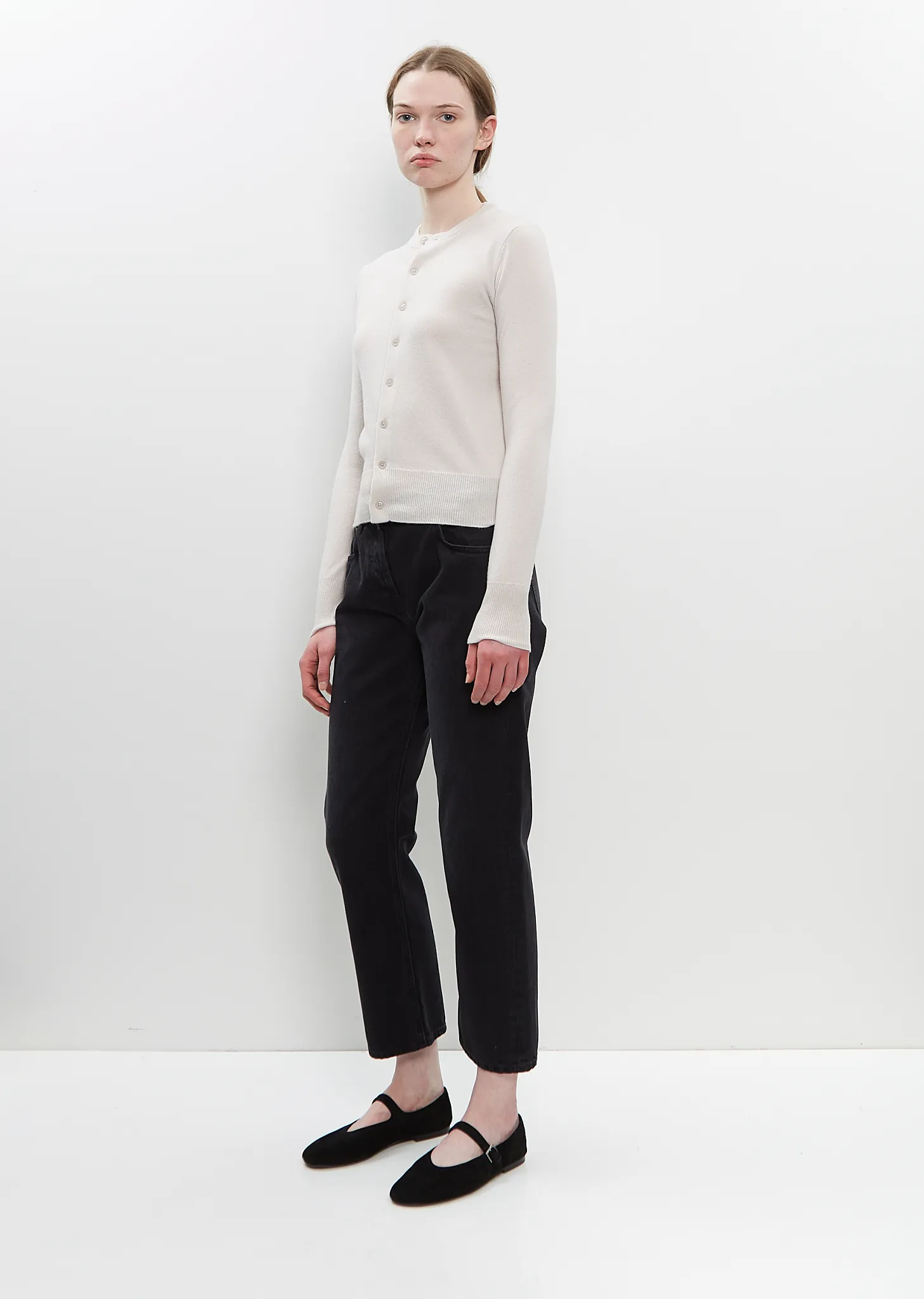 Cashmere n°300 Little 2 Cardigan — Chalk sold by La Garconne product image thumbnail 5