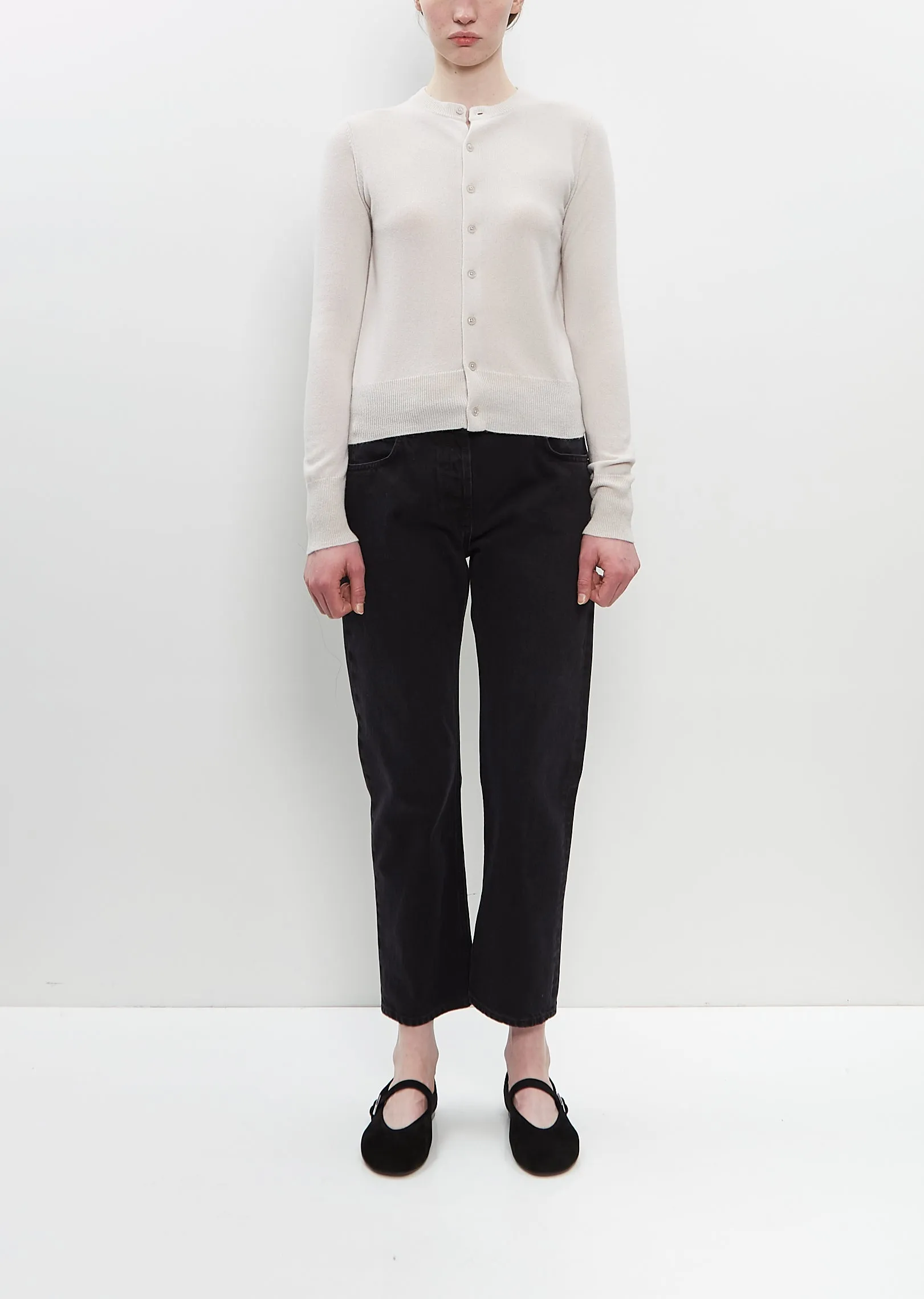 Cashmere n°300 Little 2 Cardigan — Chalk sold by La Garconne product image thumbnail 4