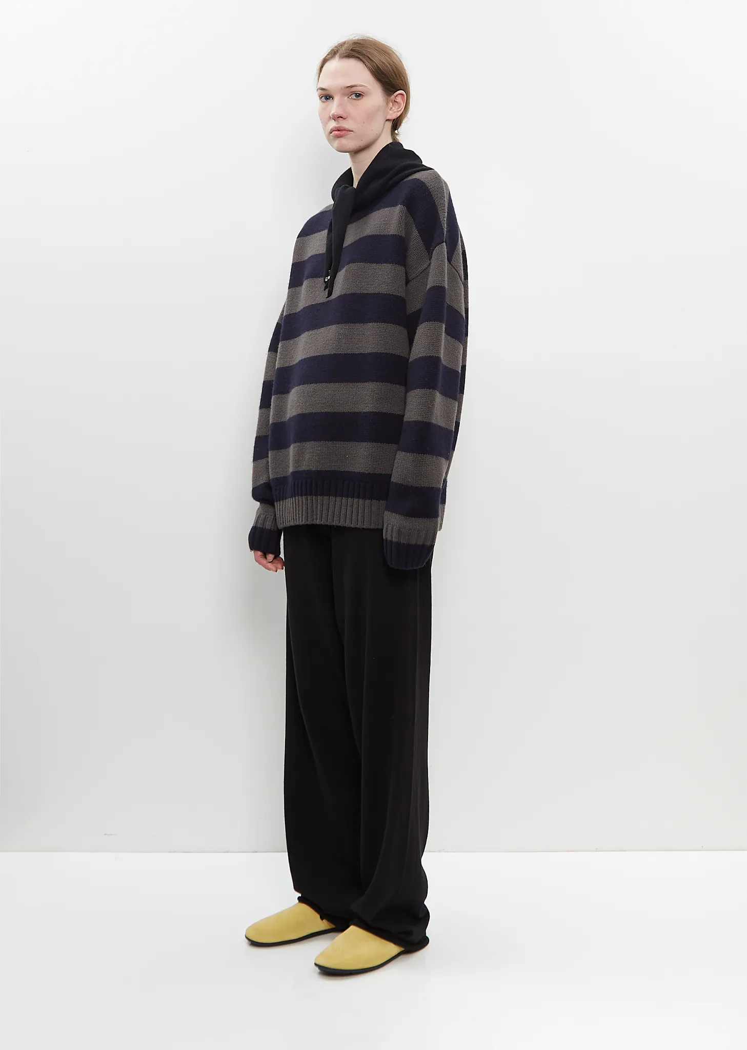 n°35 Bandana Cashmere Nylon Scarf — Raven sold by La Garconne product image thumbnail 2