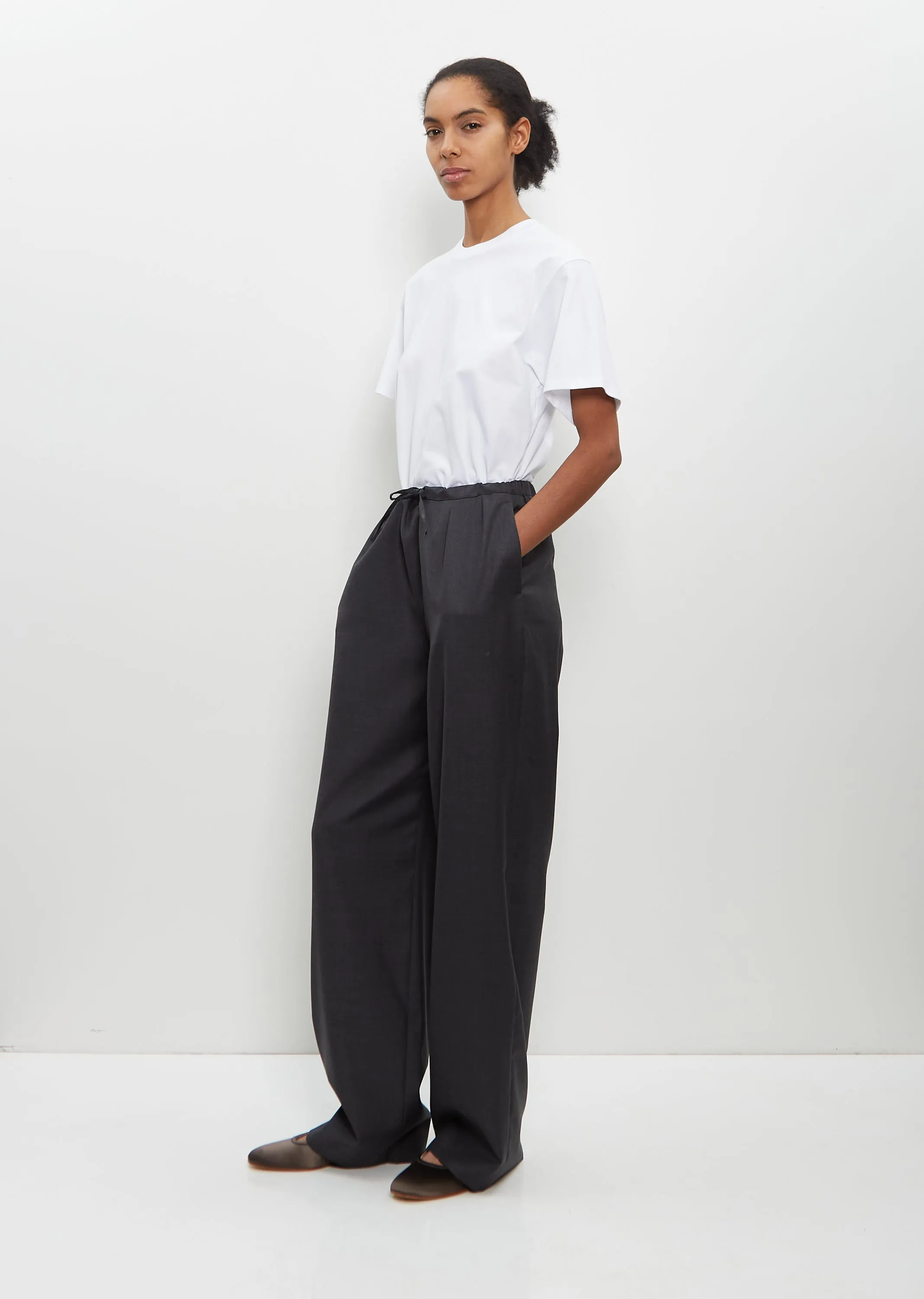 Cove Elastic Waistband Pants sold by La Garconne product image thumbnail 4