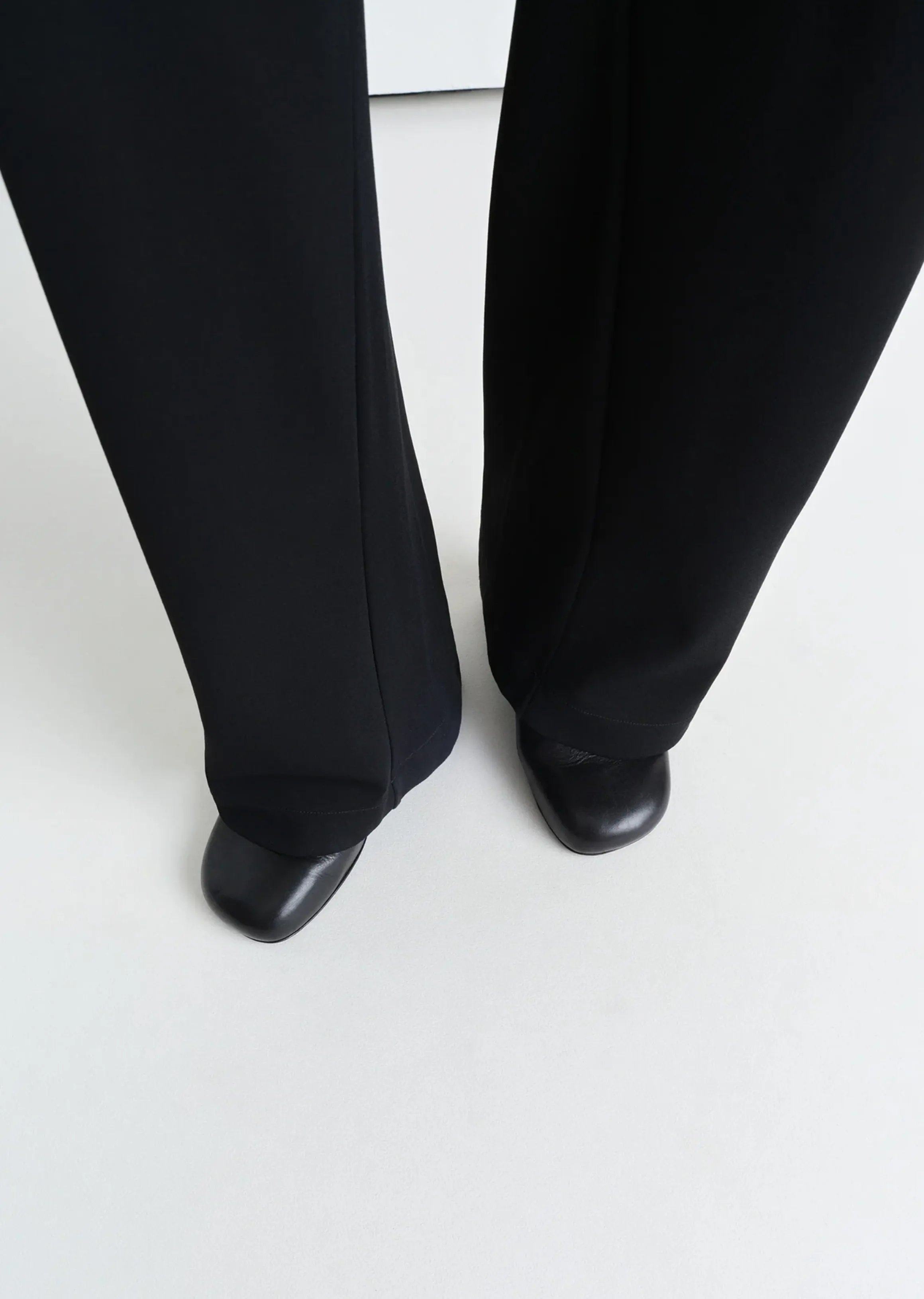 Anatomic Pump 55 — Black sold by La Garconne product image thumbnail 4