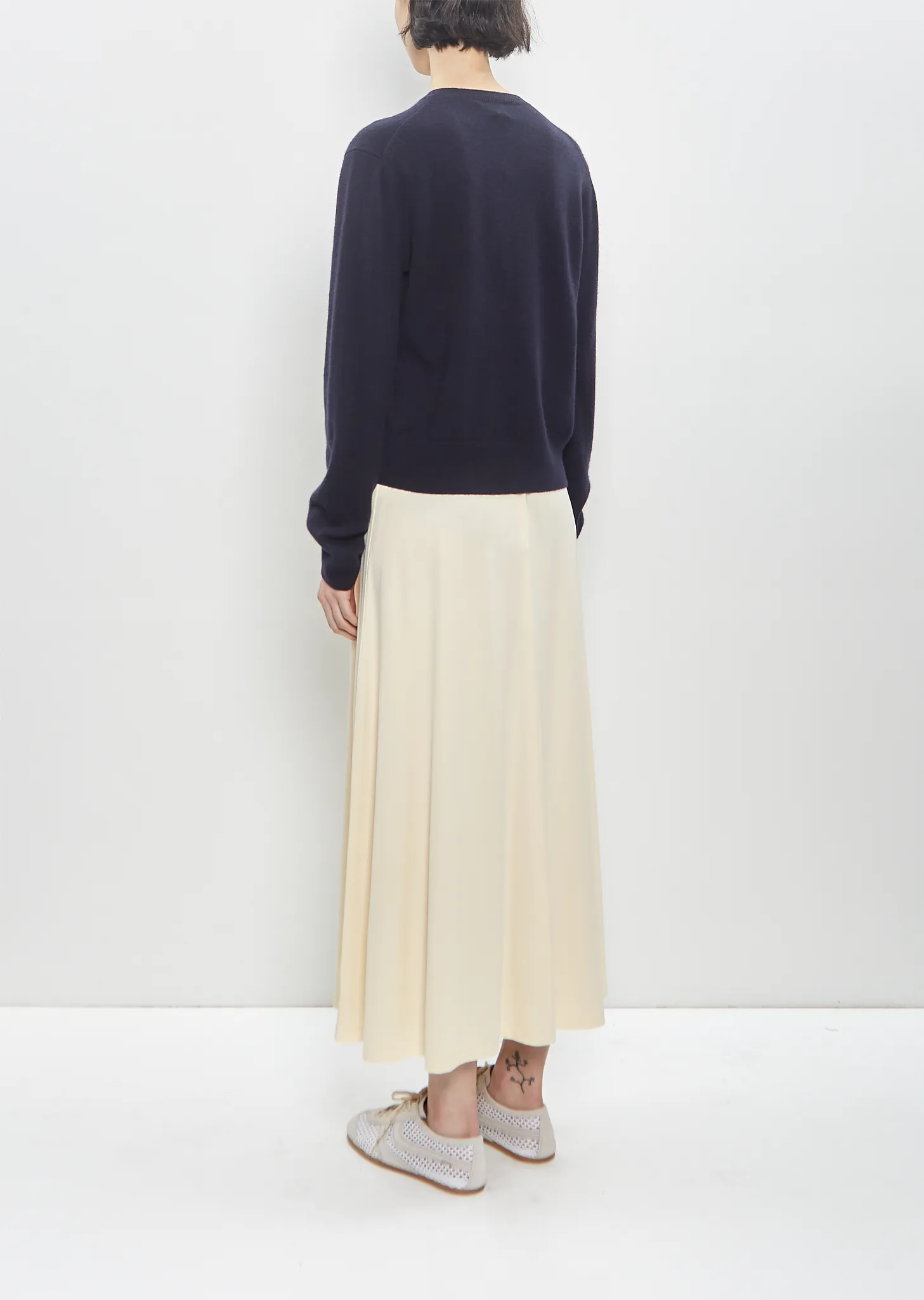 Cashmere Classic V-Neck Knit — Navy sold by La Garconne product image thumbnail 3