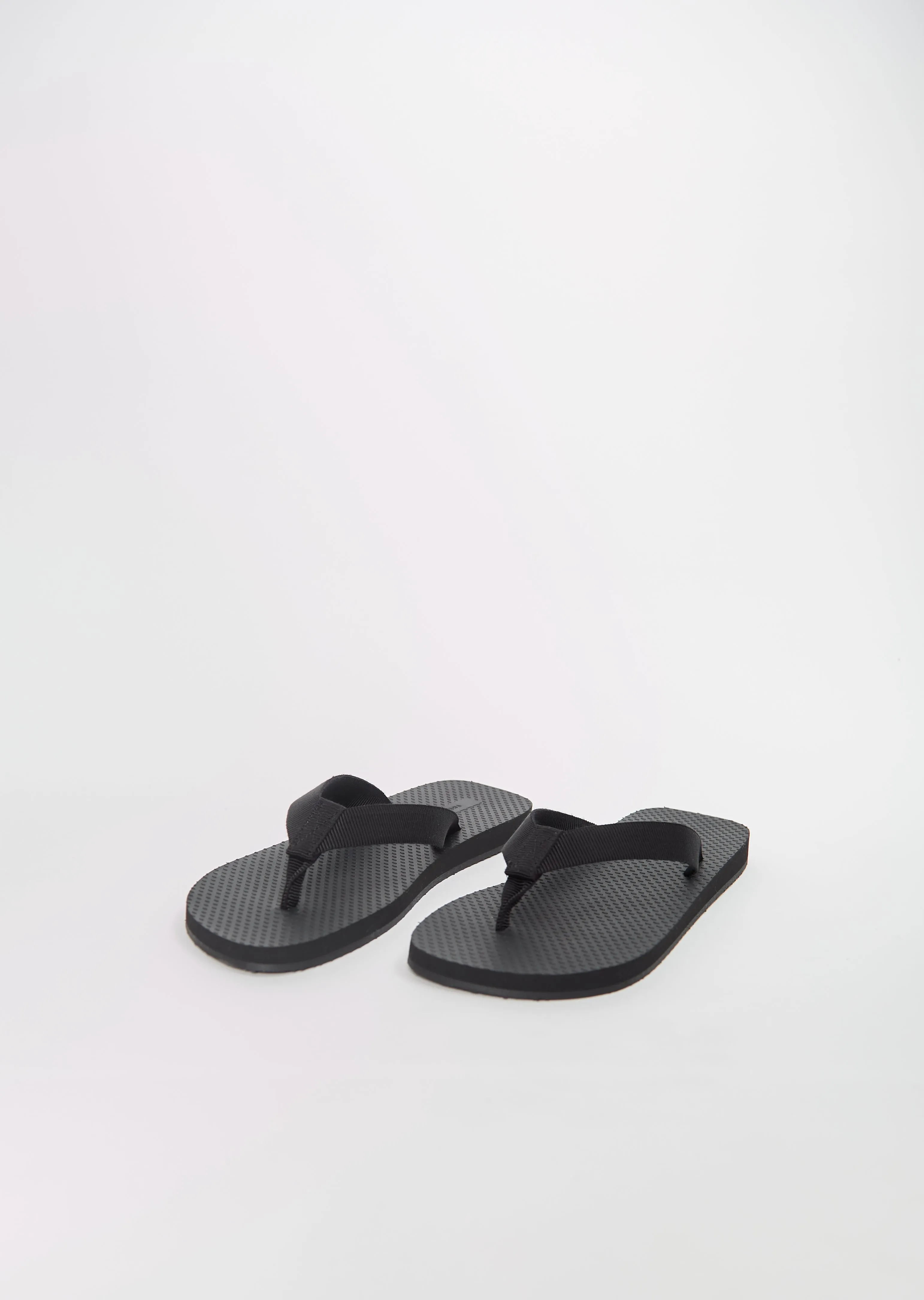 Dune Classic — Black sold by La Garconne product image thumbnail 2