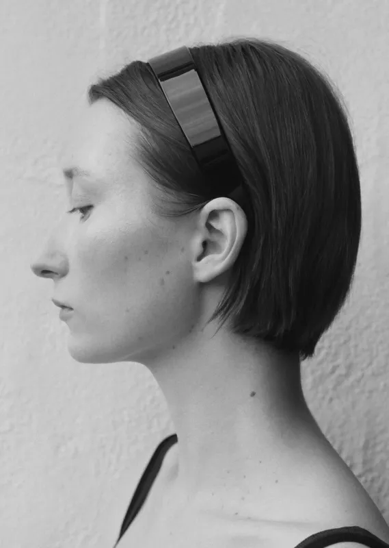 Thin Bessette Headband — Noir made by La Garconne