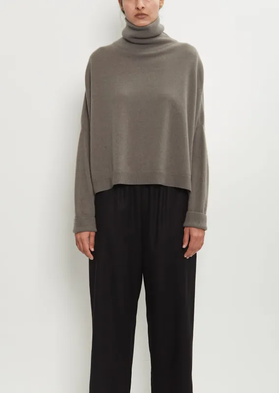 Cashmere Iconic T-Neck Sweater — Storm sold by La Garconne