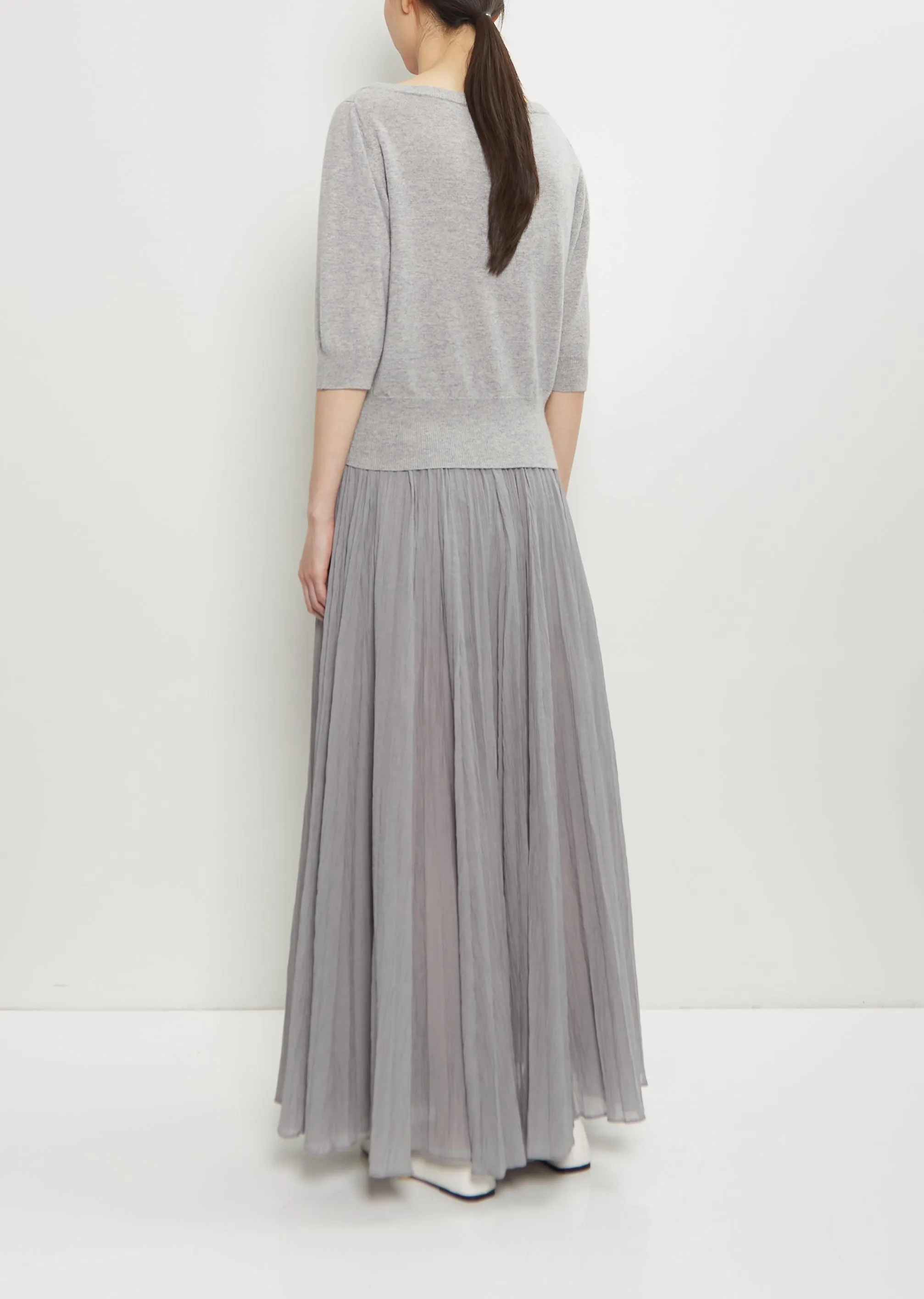 n°422 Marianne Cashmere Sweater — Grey sold by La Garconne product image thumbnail 3