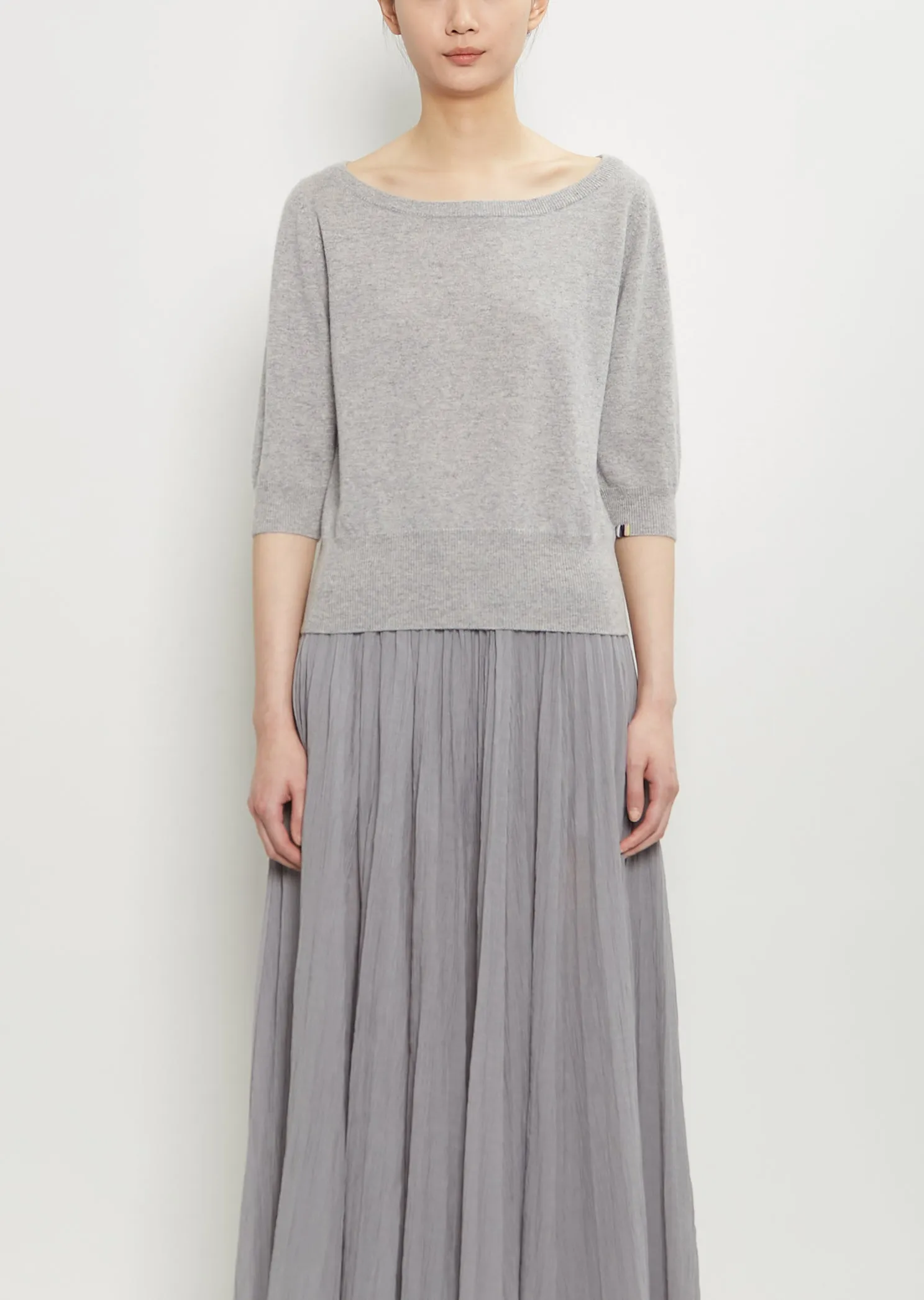 n°422 Marianne Cashmere Sweater — Grey sold by La Garconne