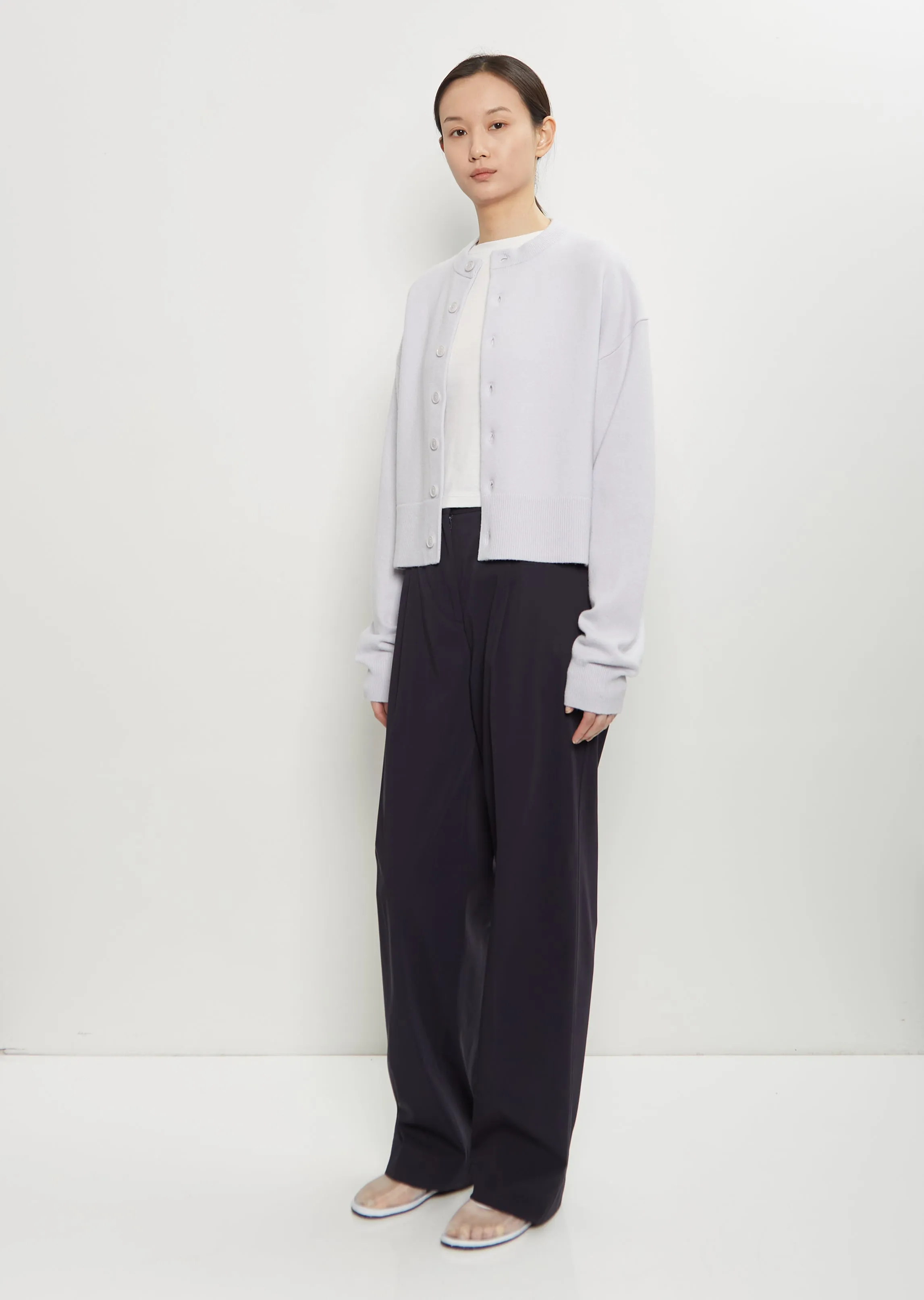 n°170 Chou Stretch Cashmere Cardigan — Heaven sold by La Garconne product image thumbnail 4