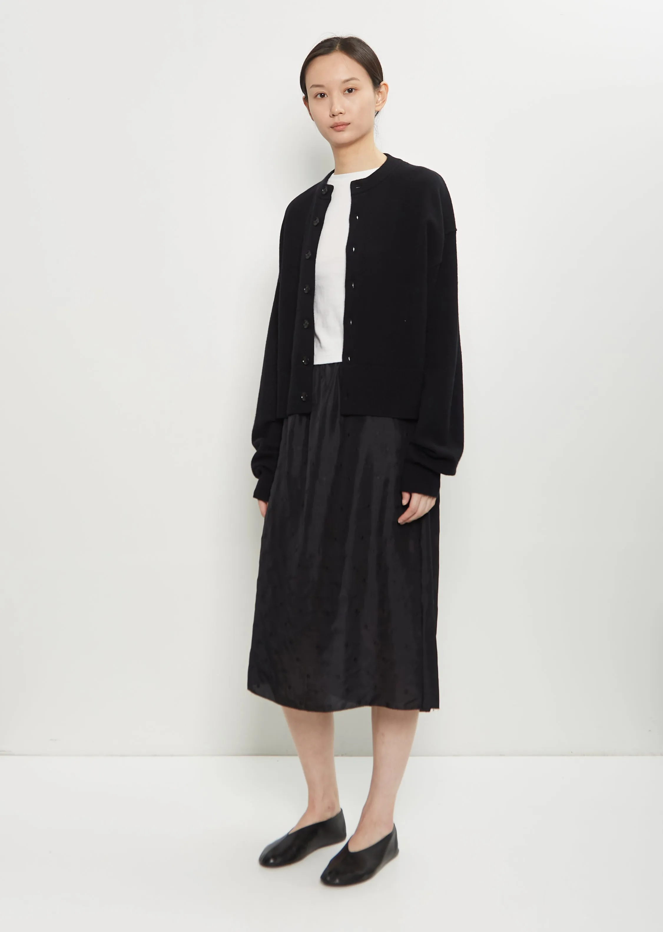 n°170 Chou Stretch Cashmere Cardigan — Raven sold by La Garconne product image thumbnail 4