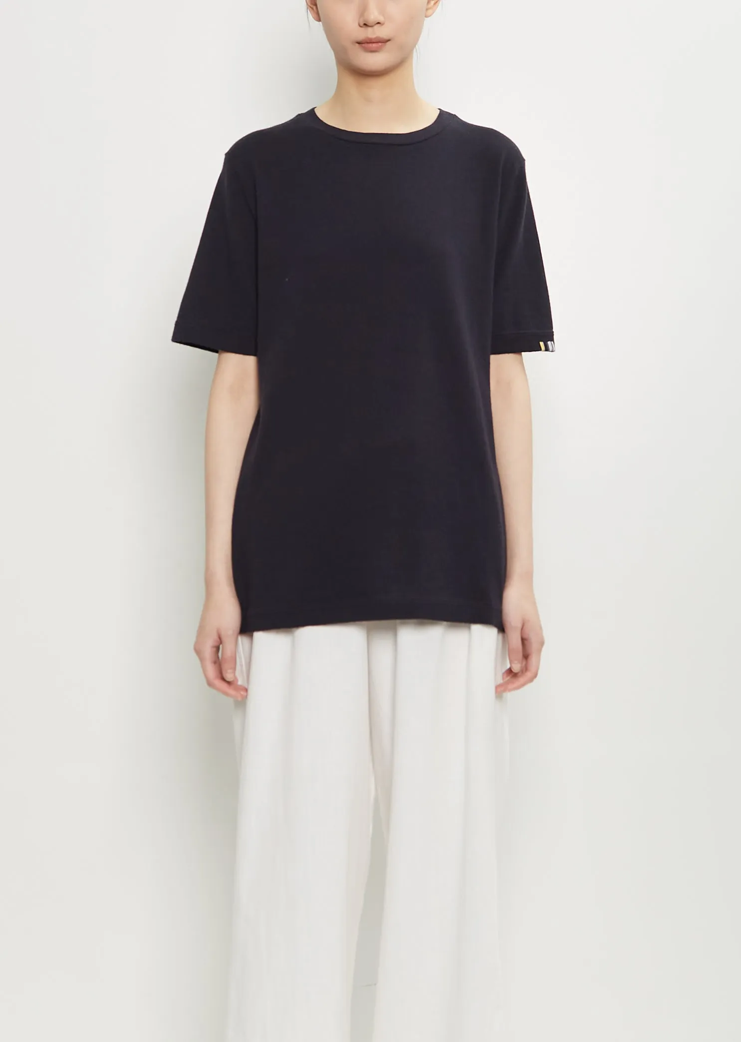 n°394 James Cotton Cashmere Top — Navy sold by La Garconne