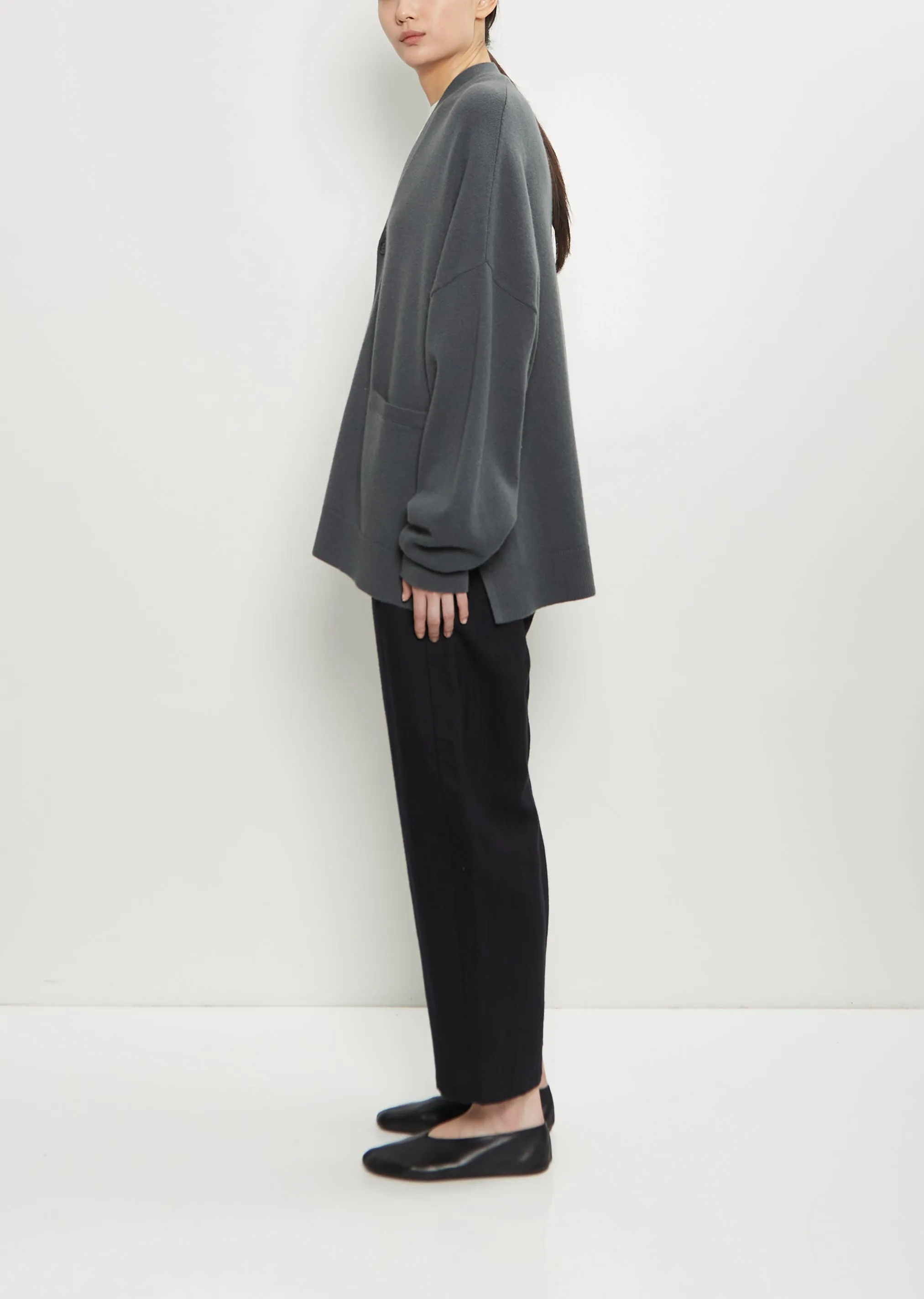 n°24 Tokio Stretch Cashmere Cardigan — Lake sold by La Garconne product image thumbnail 2