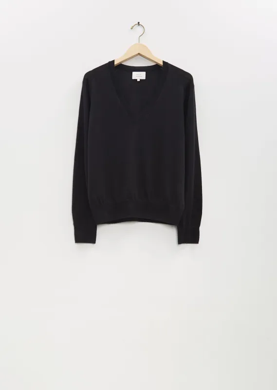 Julio Lightweight Cashmere Sweater — Black sold by La Garconne