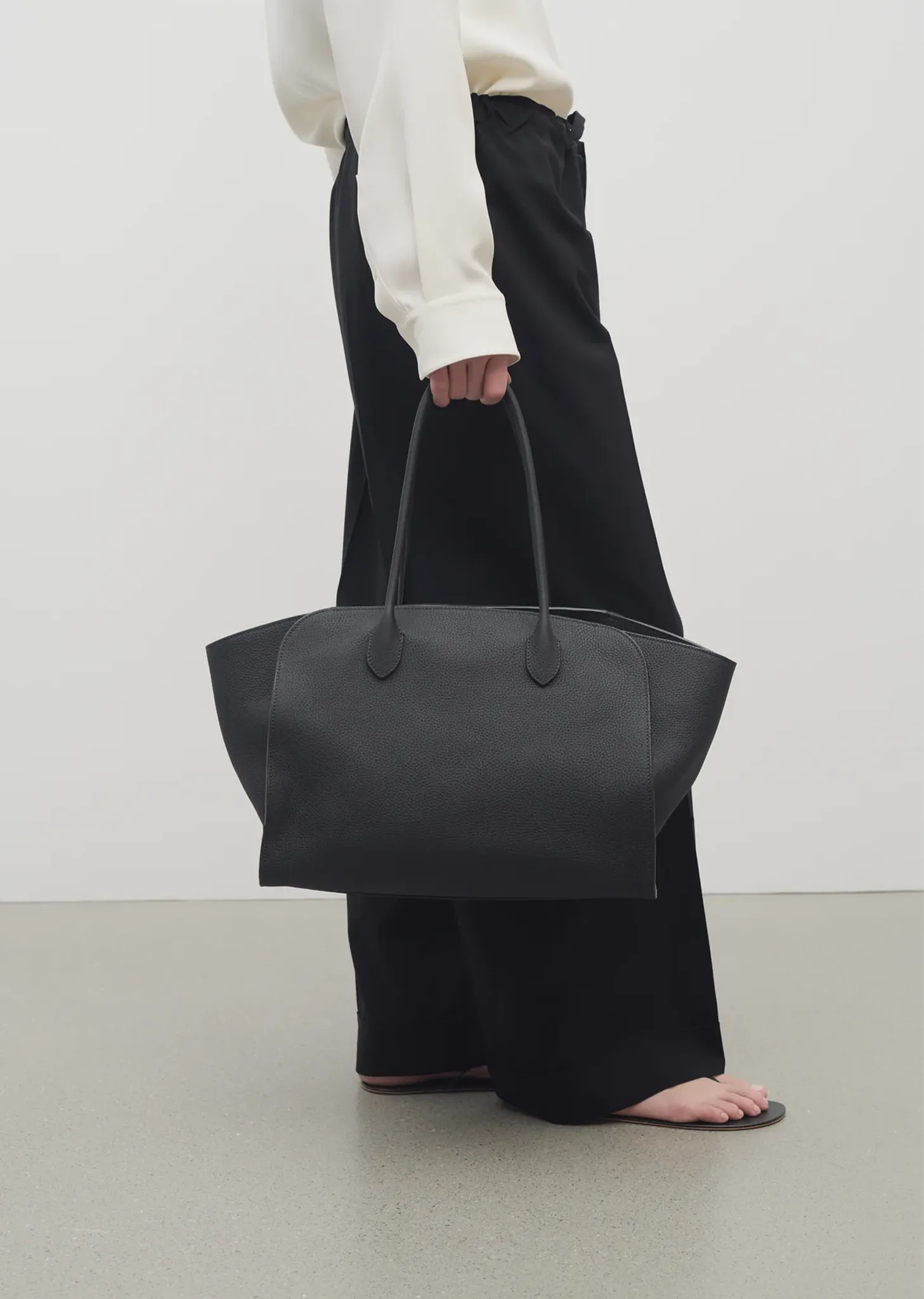 Marlo 14 — Black sold by La Garconne product image thumbnail 4