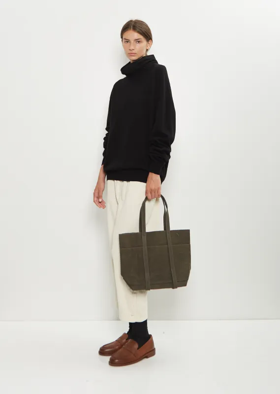 Washed Cotton 6 Pockets Tote, Small — Olive sold by La Garconne