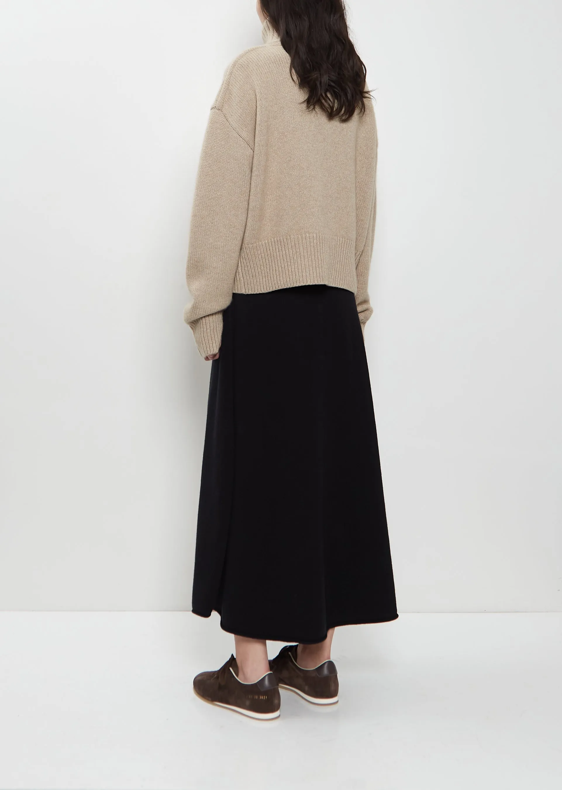 n°438 Xtra Fab Cashmere Cardigan — Oat sold by La Garconne product image thumbnail 3