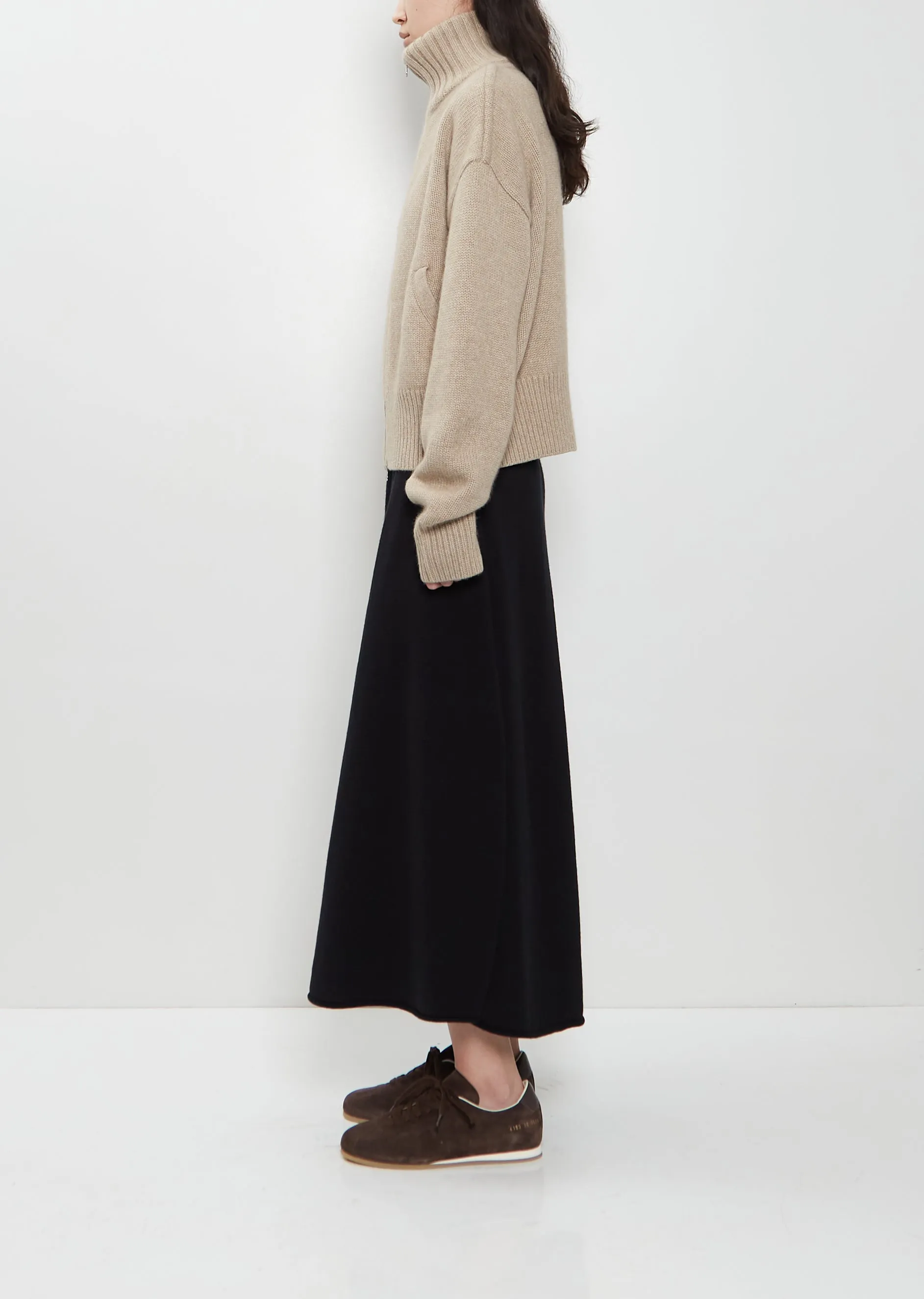 n°438 Xtra Fab Cashmere Cardigan — Oat sold by La Garconne product image thumbnail 2