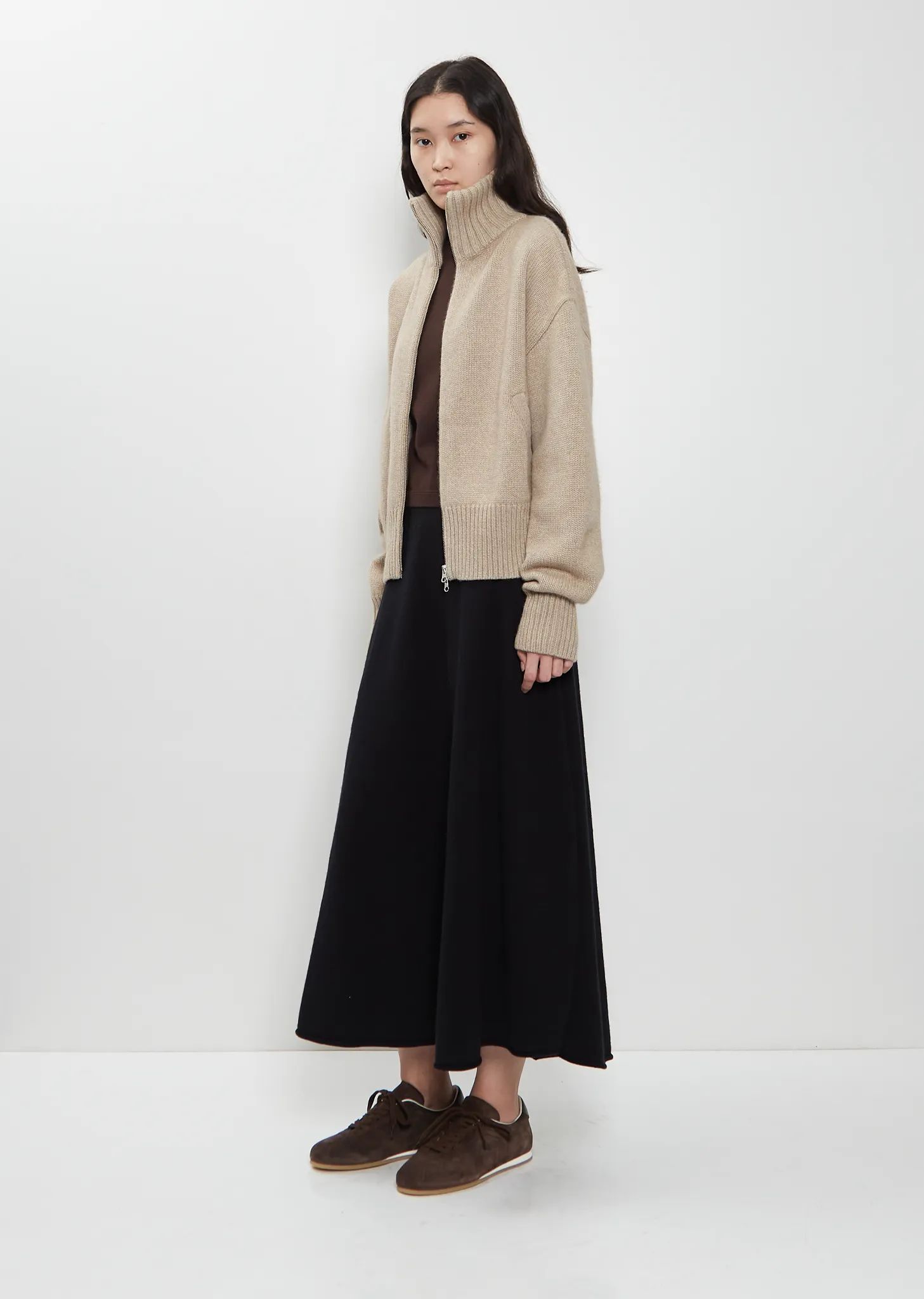 n°438 Xtra Fab Cashmere Cardigan — Oat sold by La Garconne product image thumbnail 4