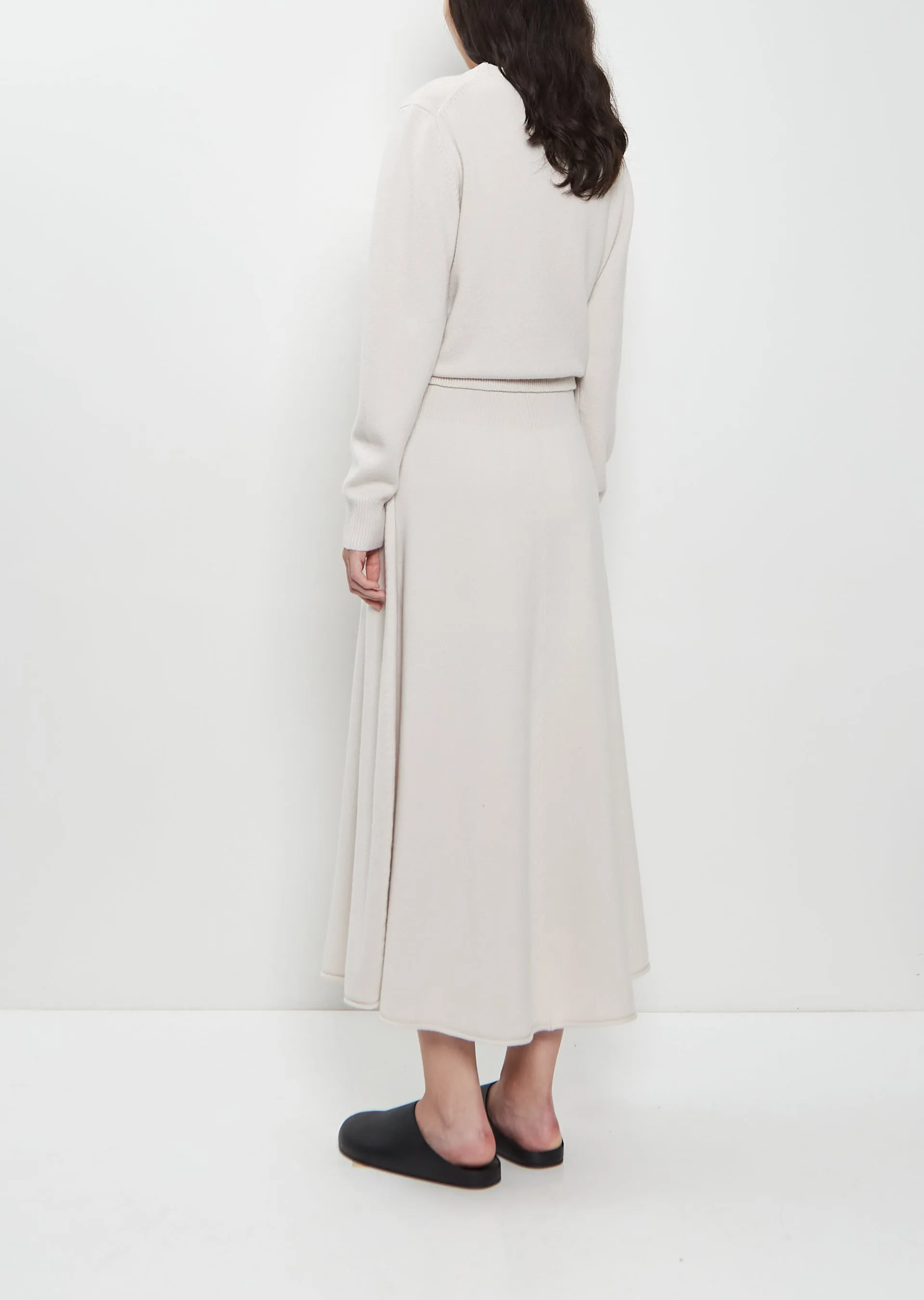 n°388 Ease Stretch Cashmere Skirt — Chalk sold by La Garconne product image thumbnail 3