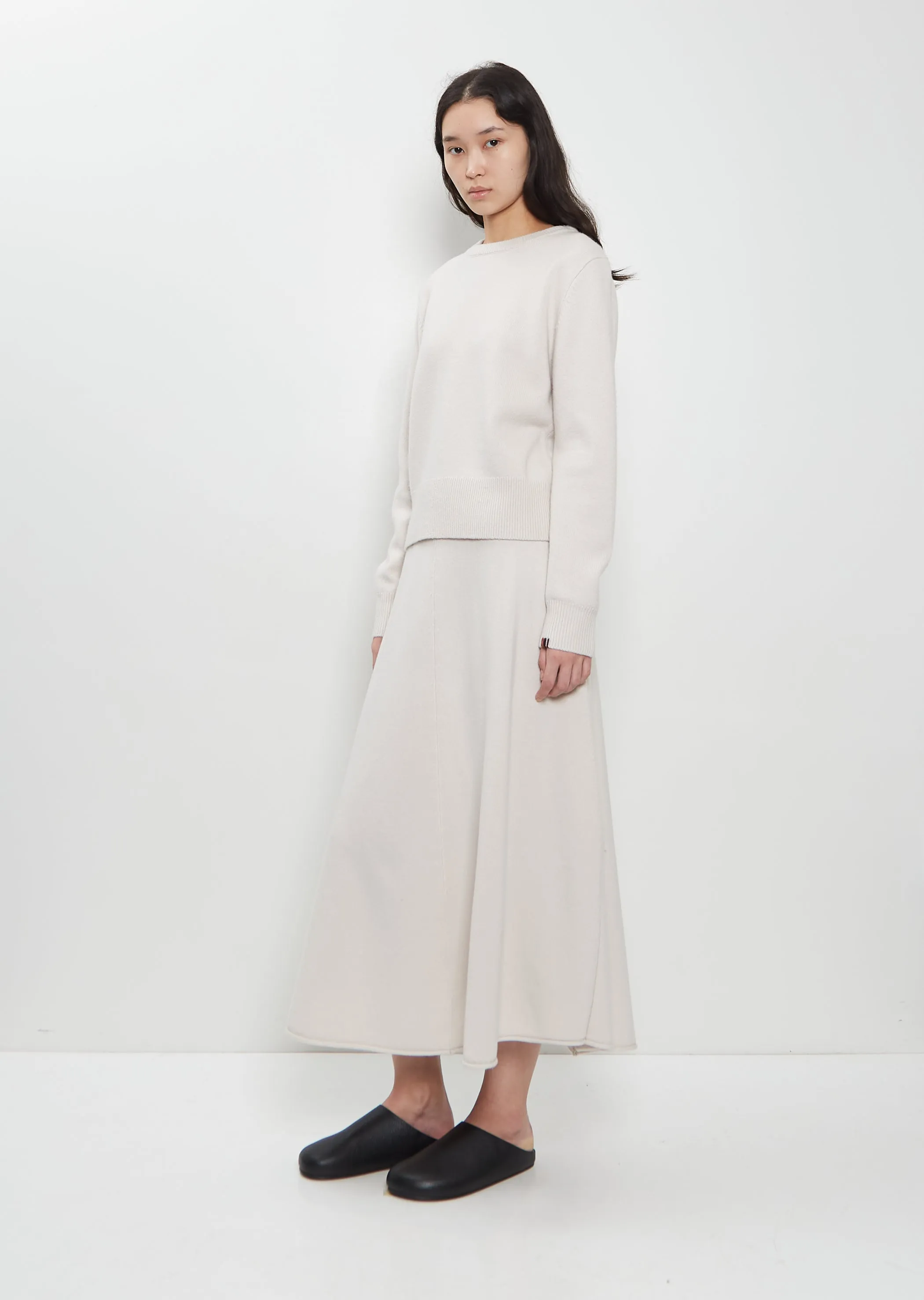 n°430 Jeanne Stretch Cashmere Sweater — Chalk sold by La Garconne product image thumbnail 4