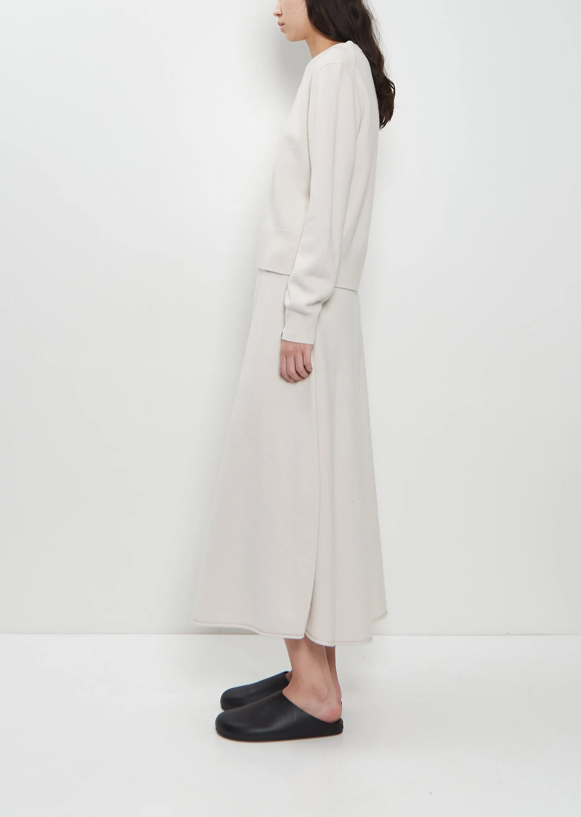 n°430 Jeanne Stretch Cashmere Sweater — Chalk sold by La Garconne product image thumbnail 2