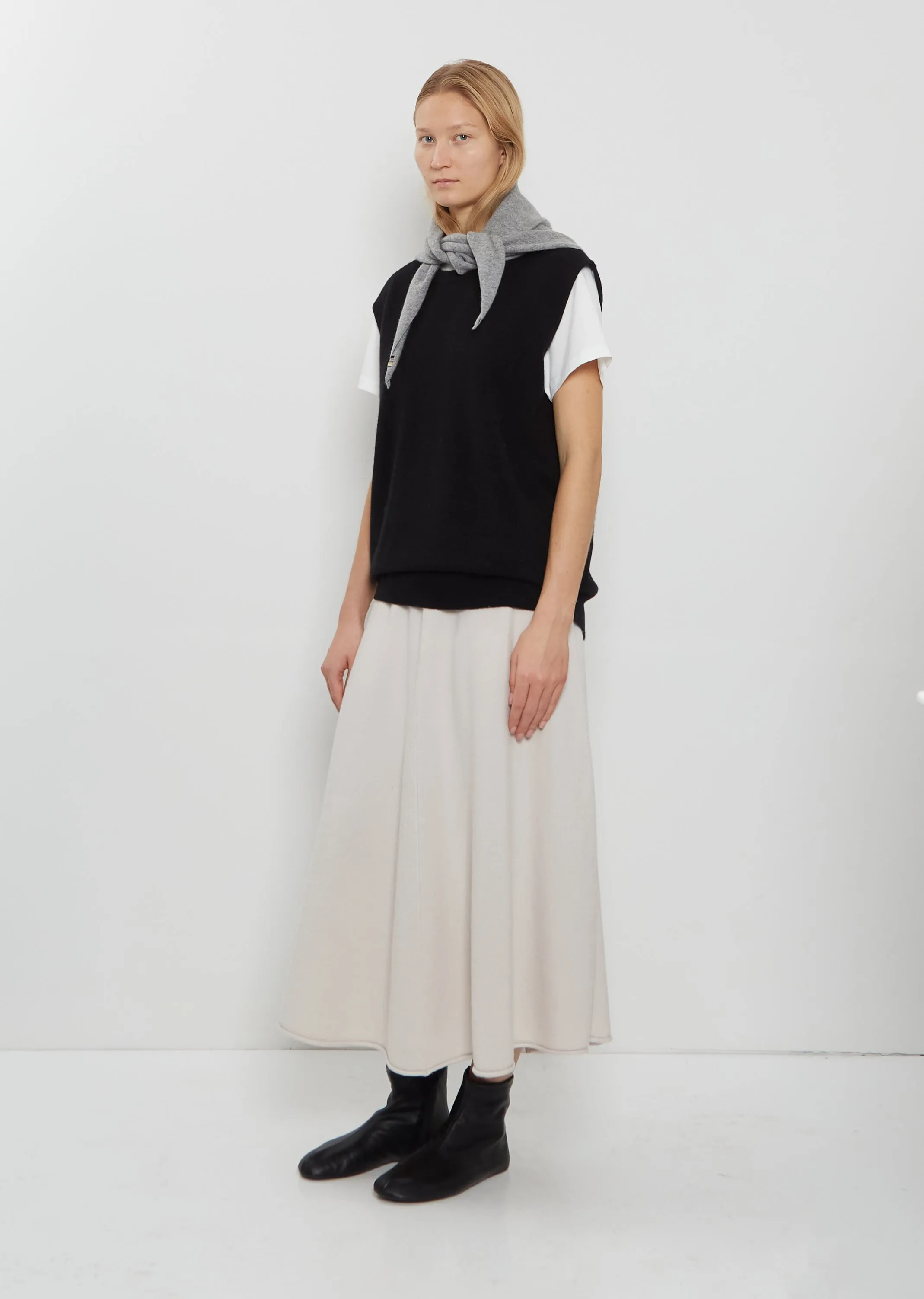 n°35 Bandana Stretch Cashmere Scarf — Goat sold by La Garconne product image thumbnail 2