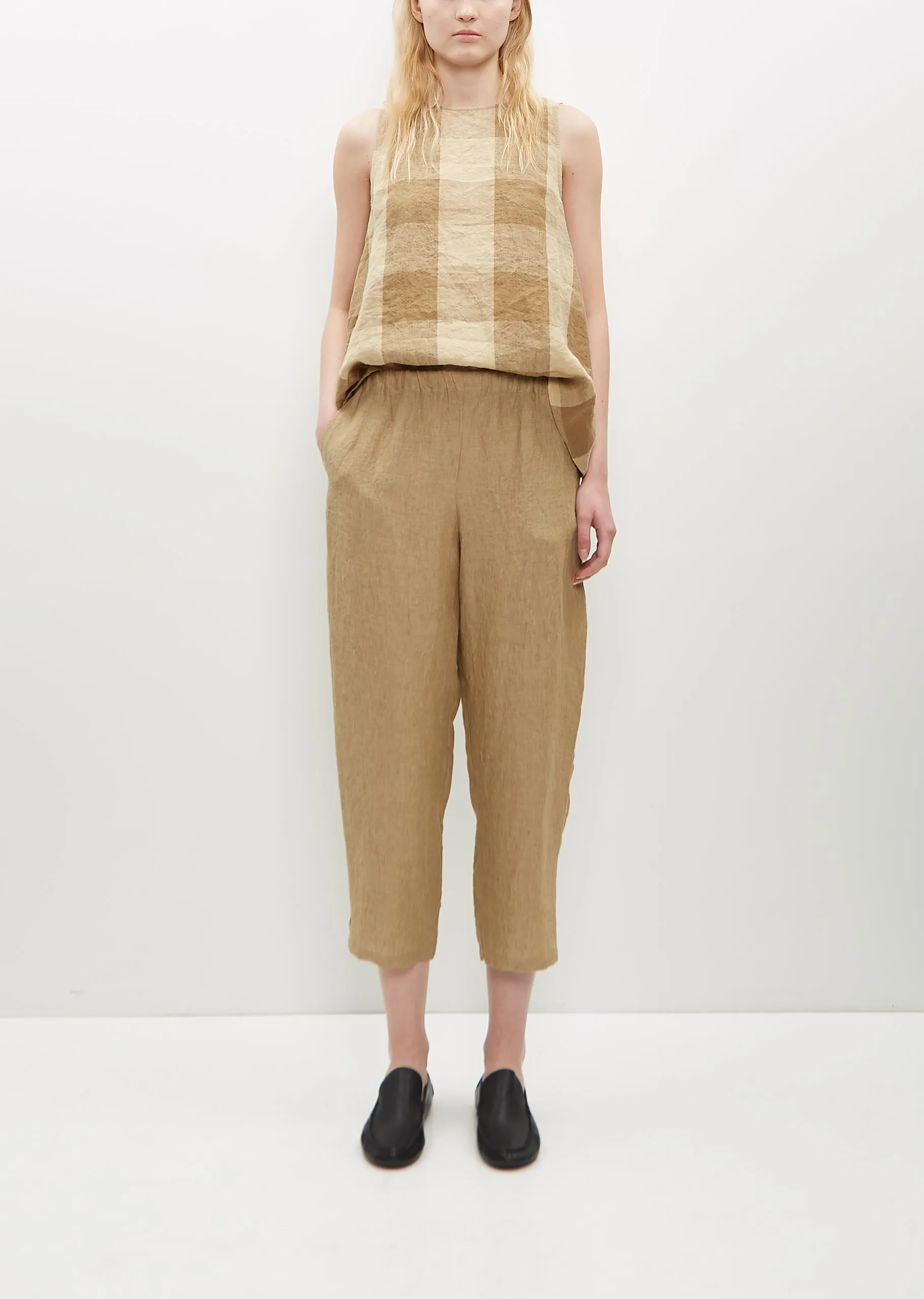 Chambray Linen Cropped Tapered Pants sold by La Garconne