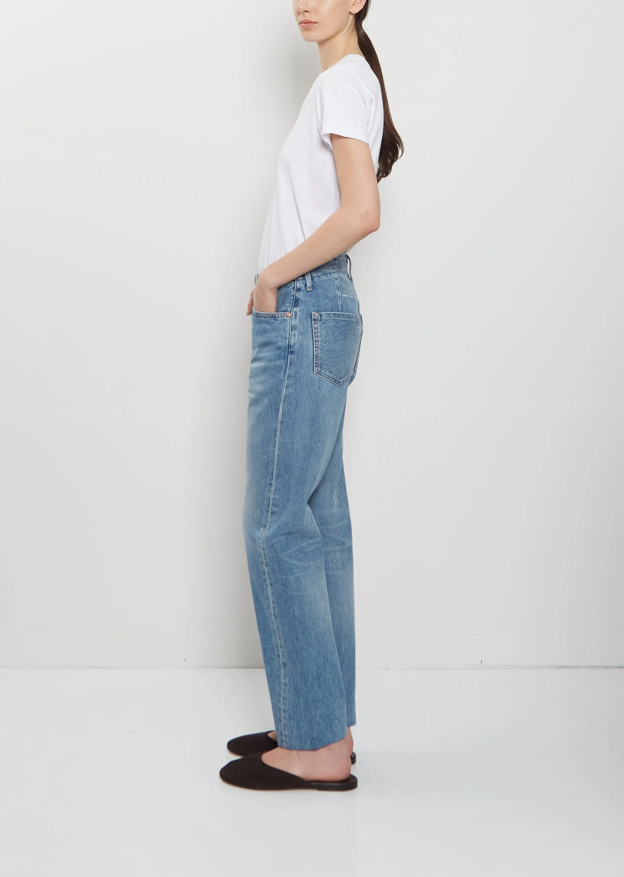 New Classic Jeans sold by La Garconne product image thumbnail 2