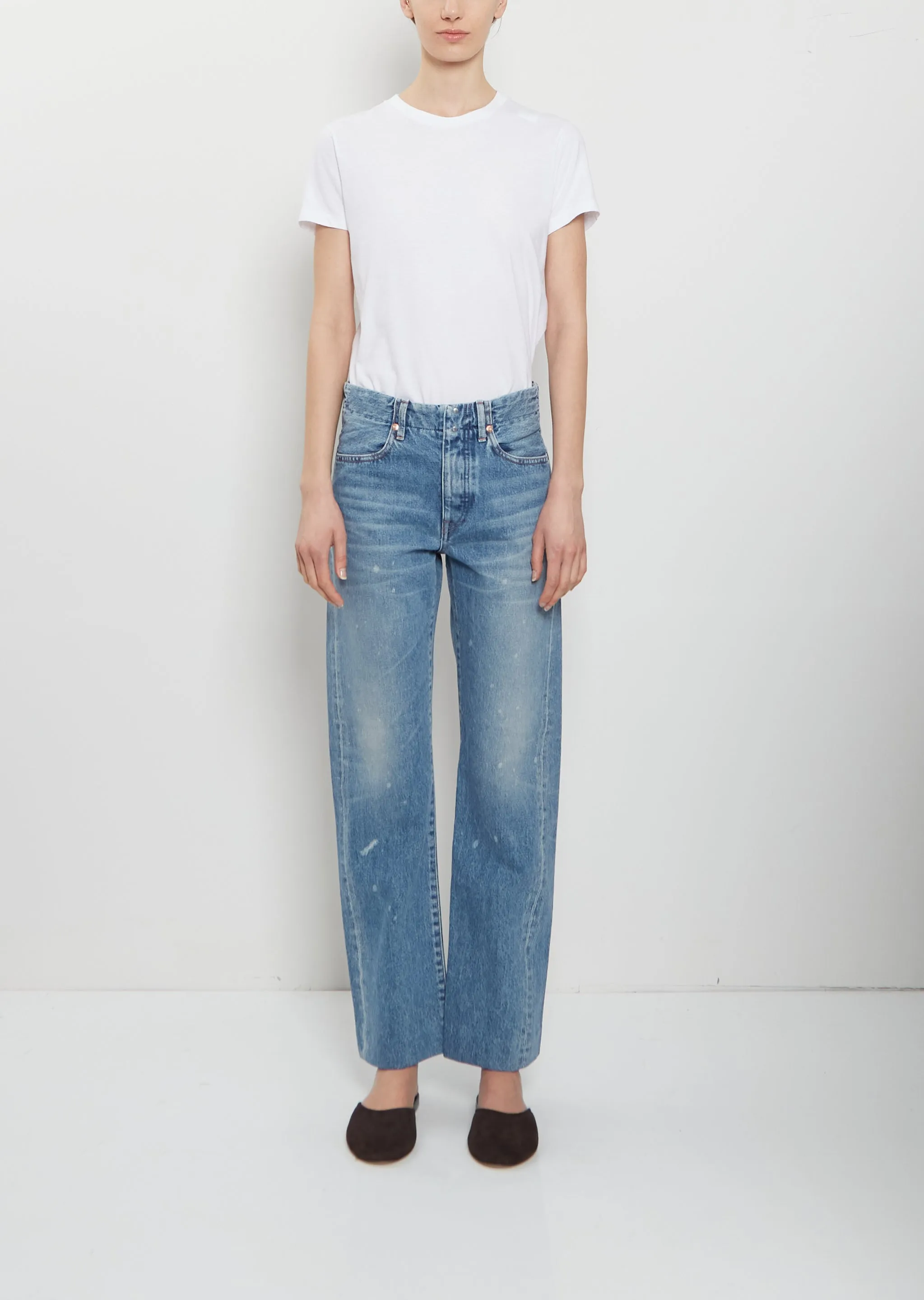 New Classic Jeans sold by La Garconne