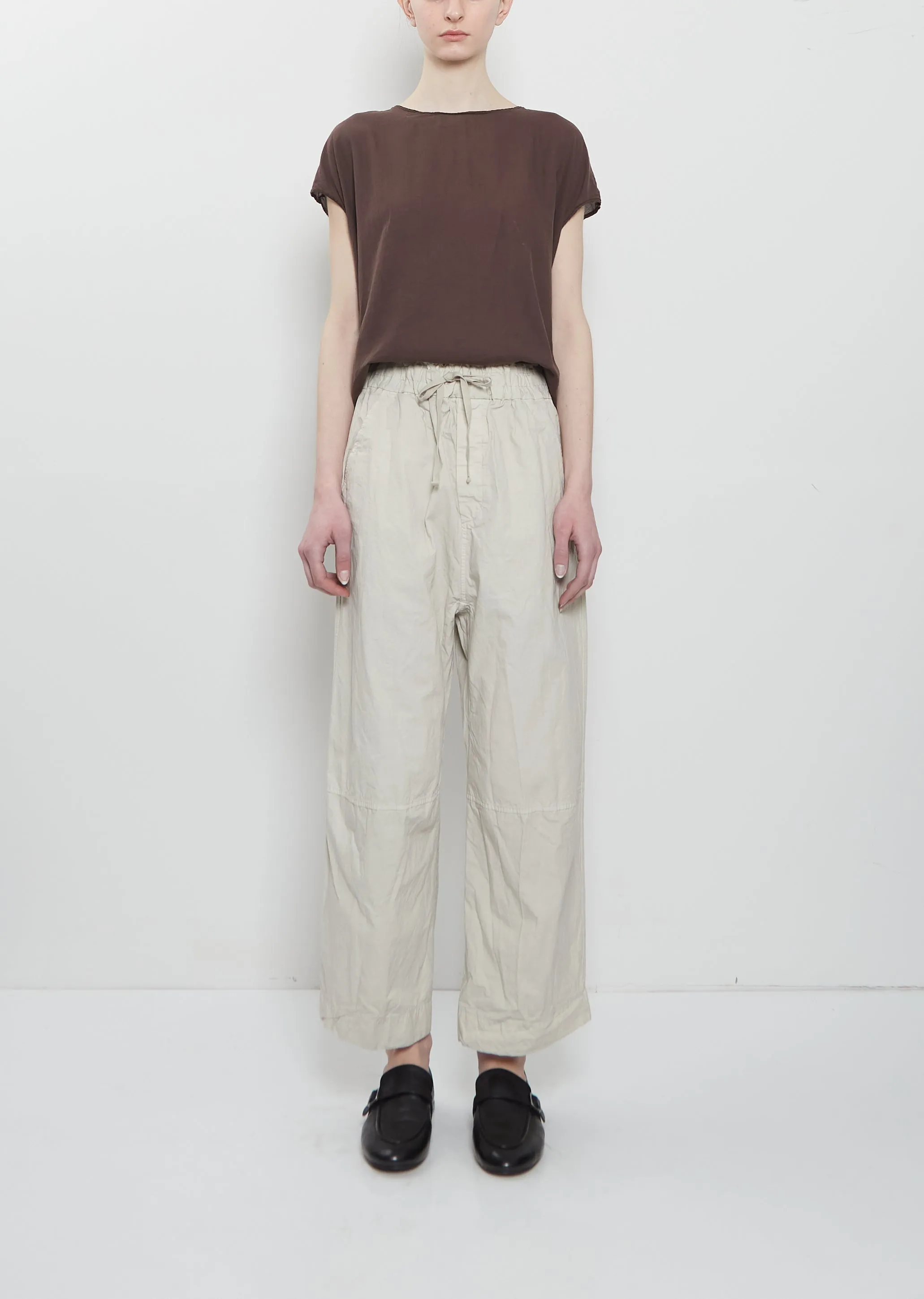 Compact Cotton Wide & Short Knee Pant — Pebble sold by La Garconne