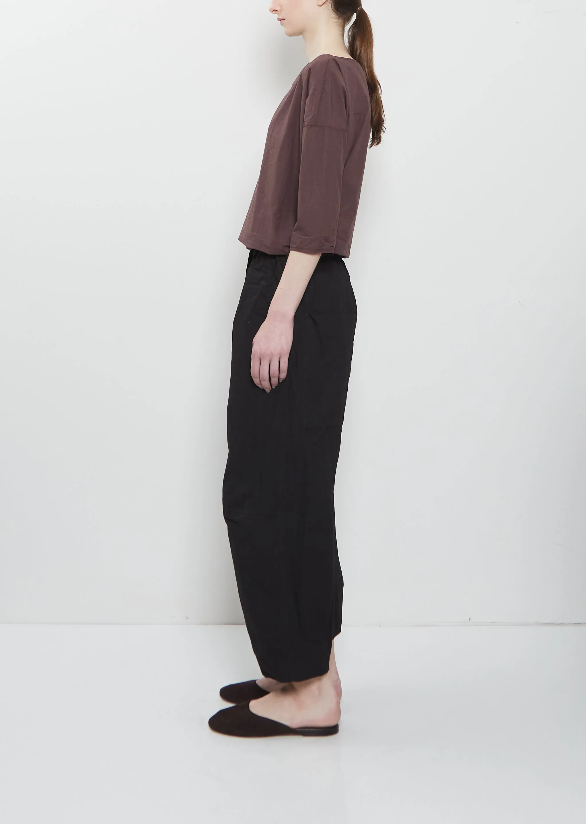 Compact Cotton Wide & Short Knee Pant — Black sold by La Garconne product image thumbnail 2