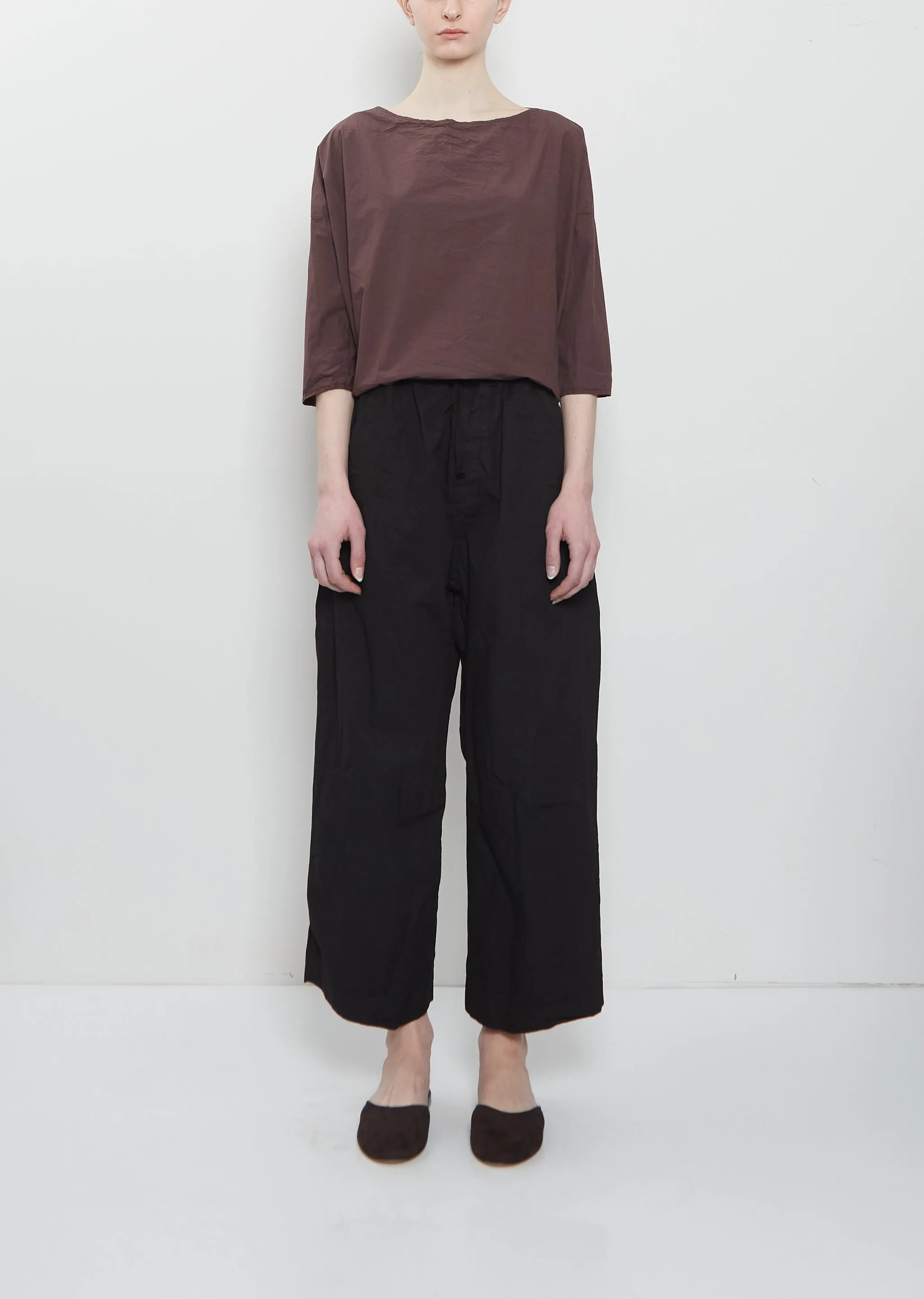 Compact Cotton Wide & Short Knee Pant — Black sold by La Garconne