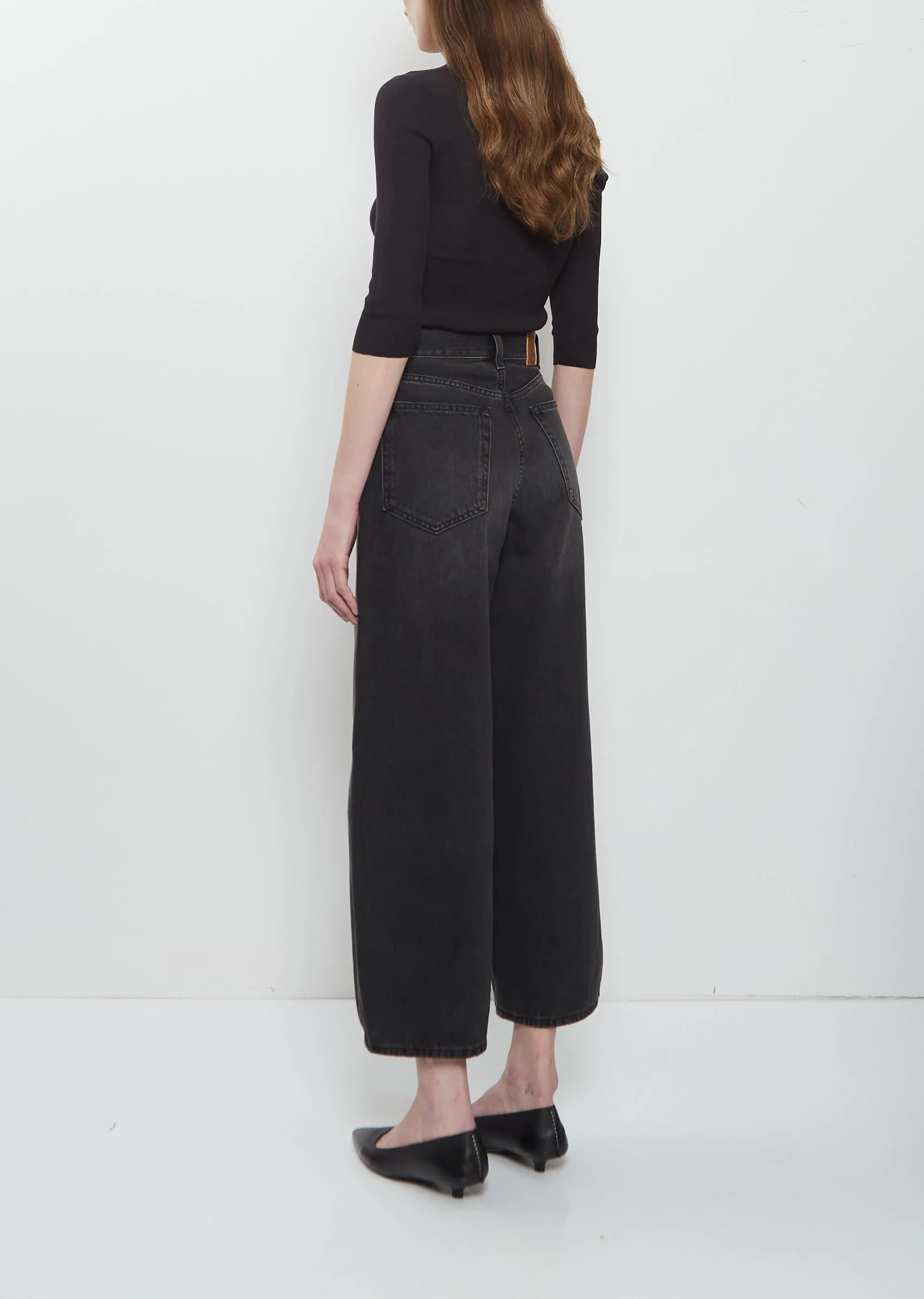 Cropped Roomy — Mineral Black sold by La Garconne product image thumbnail 3