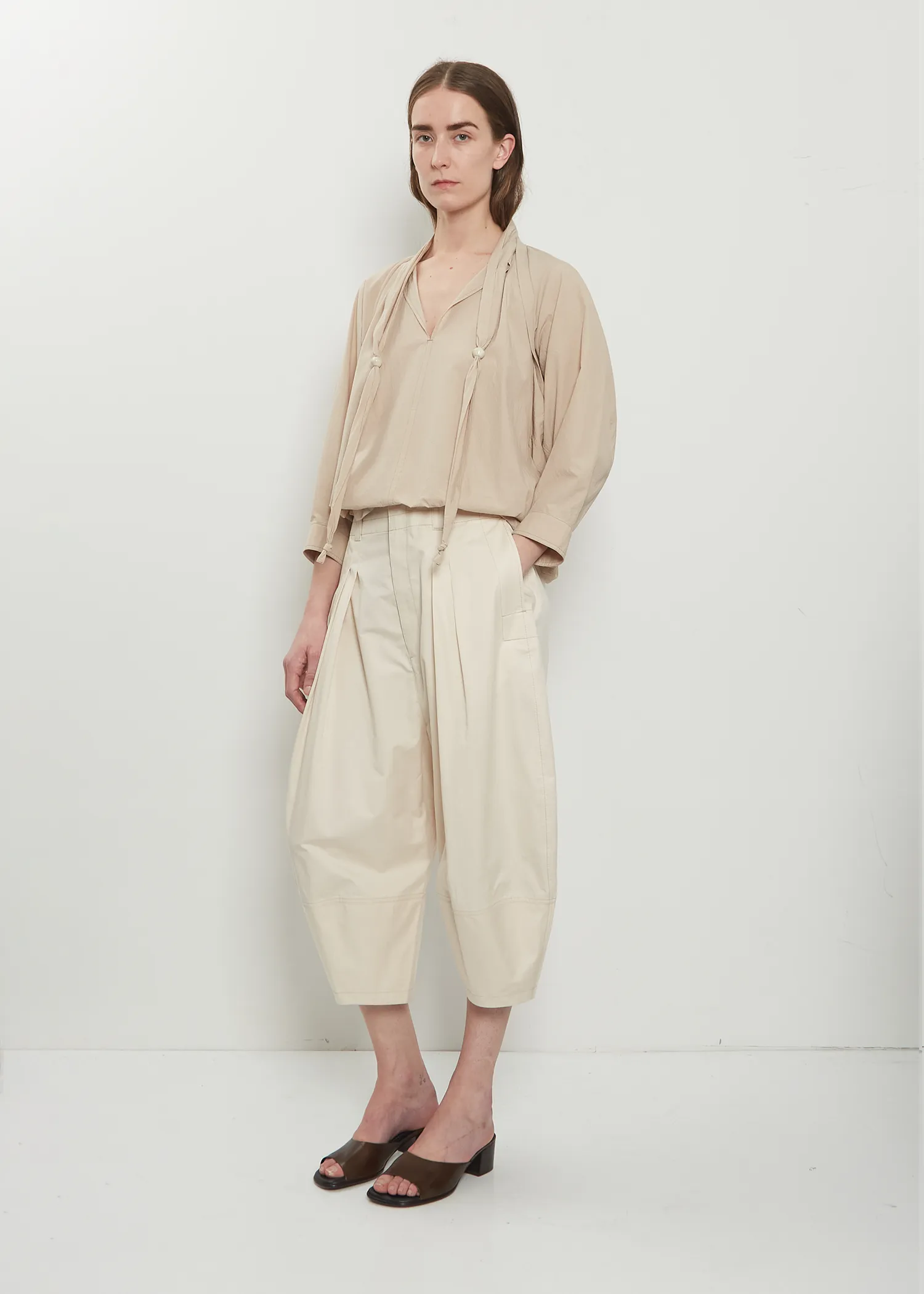 Cropped Bermuda Pants — Jasmine sold by La Garconne product image thumbnail 4
