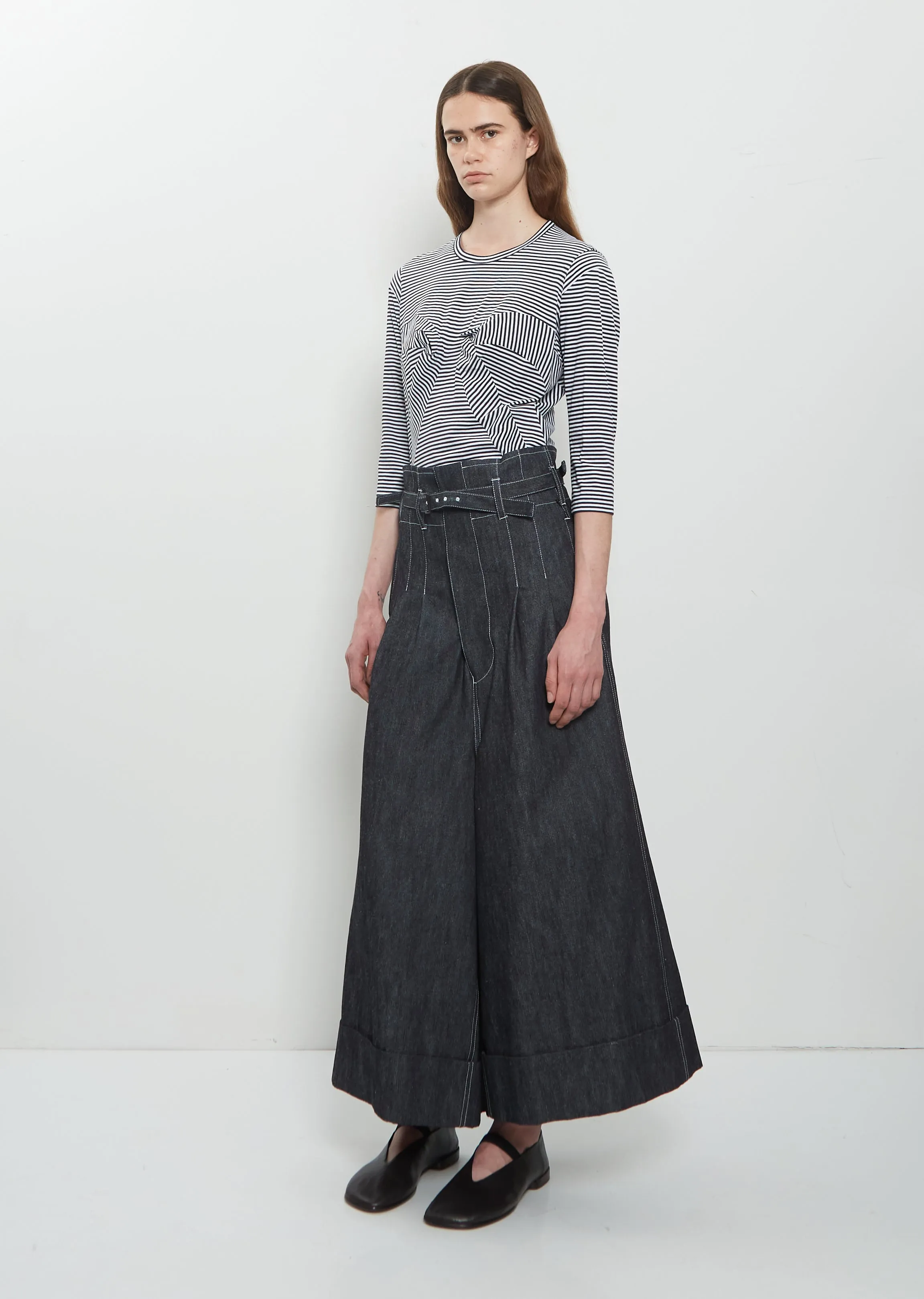 High Waisted Pleated Wide Denim Jeans sold by La Garconne product image thumbnail 4