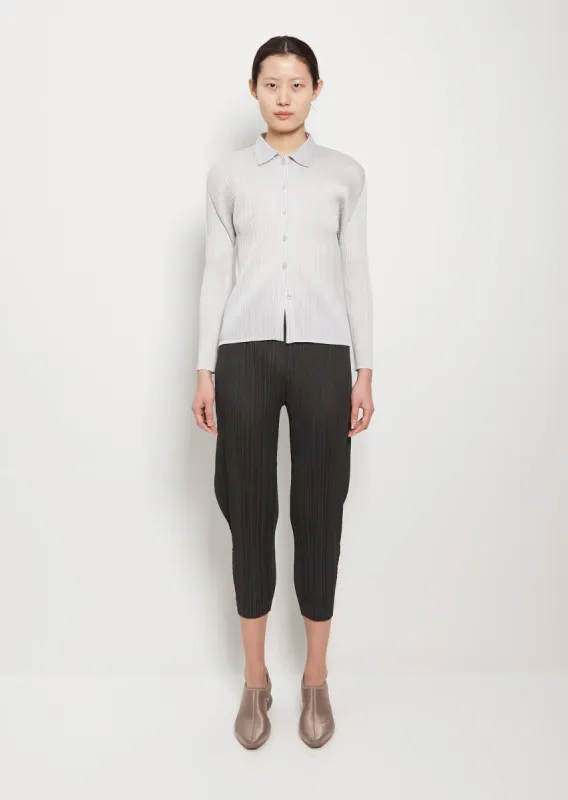 Pleats Cropped Pant sold by La Garconne