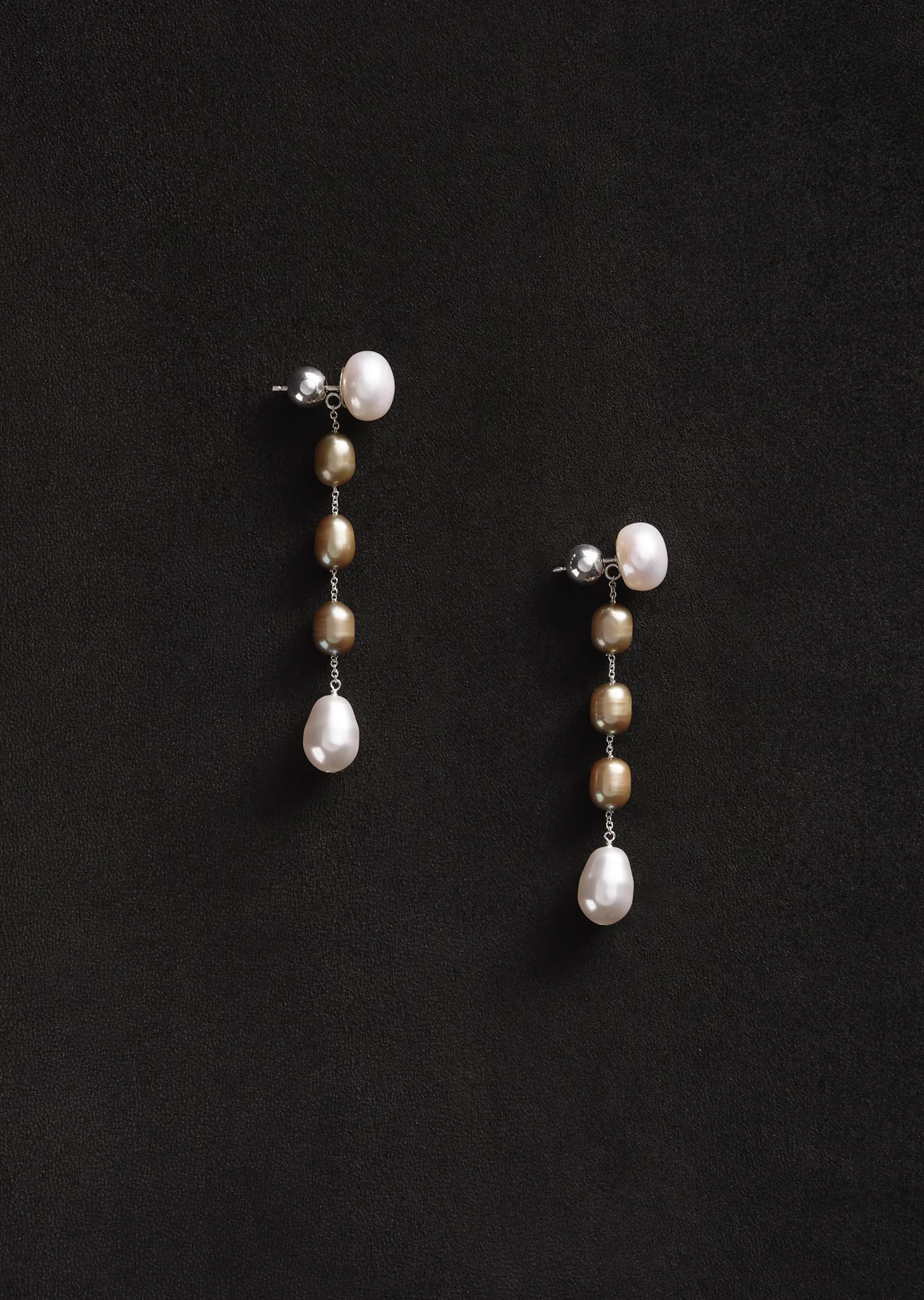 Small Passante Earrings — Pistachio Pearl sold by La Garconne product image thumbnail 4