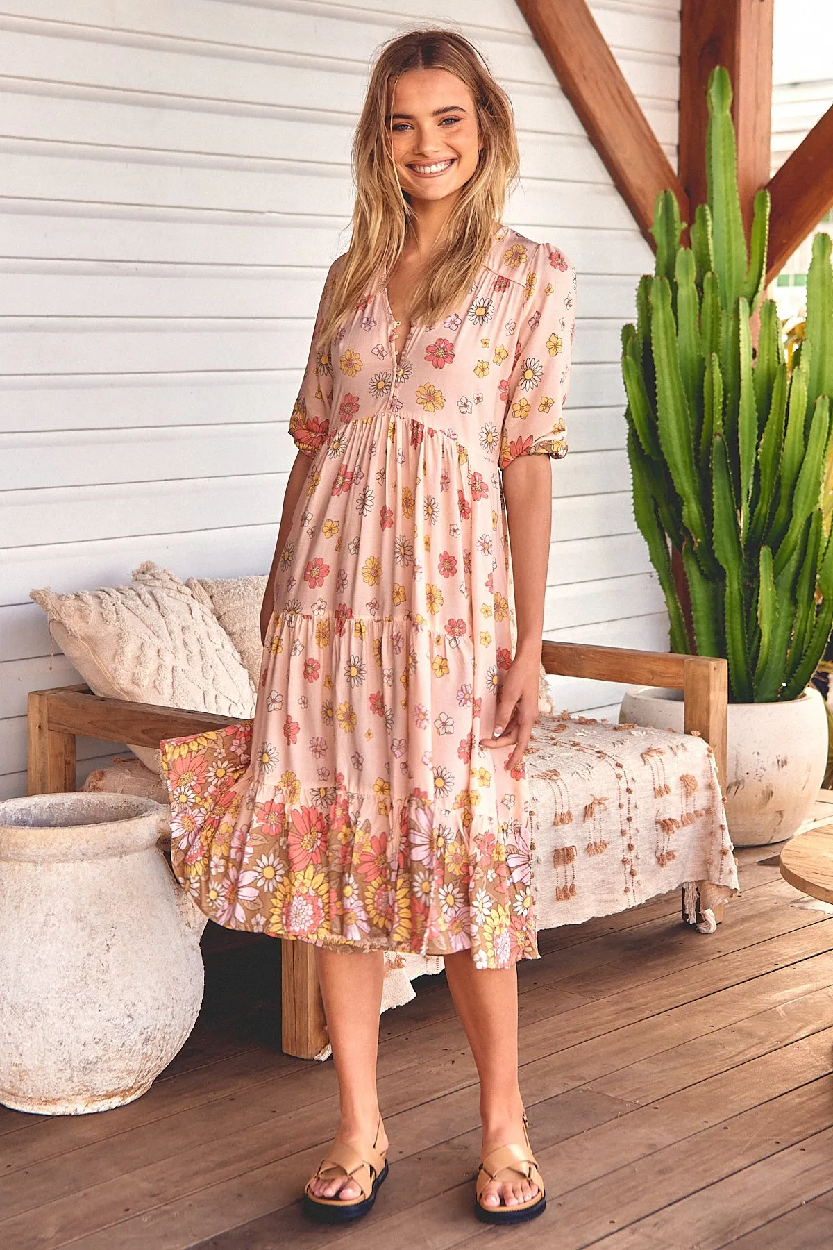 Daisies Print Eve Midi Dress sold by Lilac and Mila product image thumbnail 3