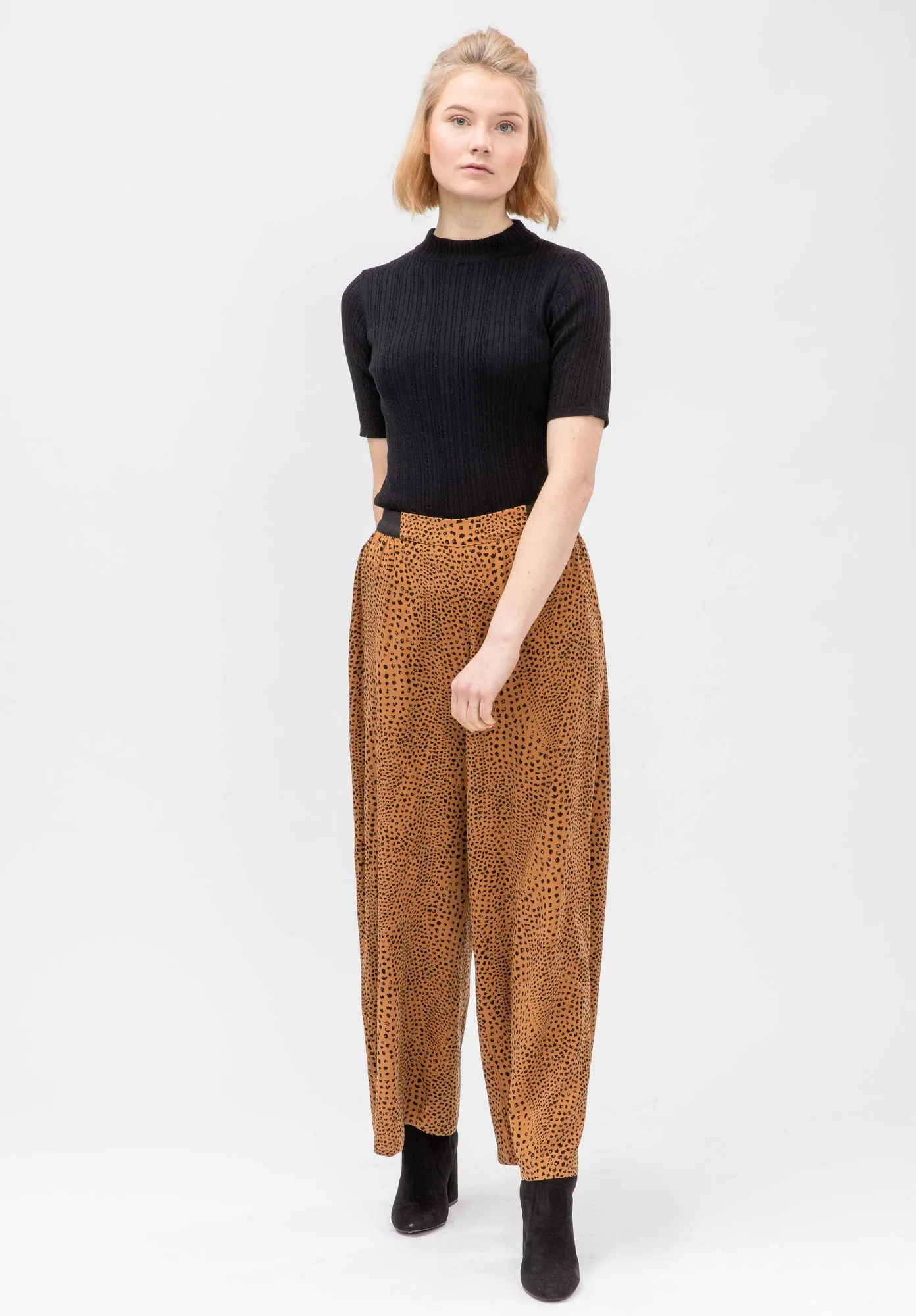 Hose SANDROSE sold by Lovjoi product image thumbnail 4