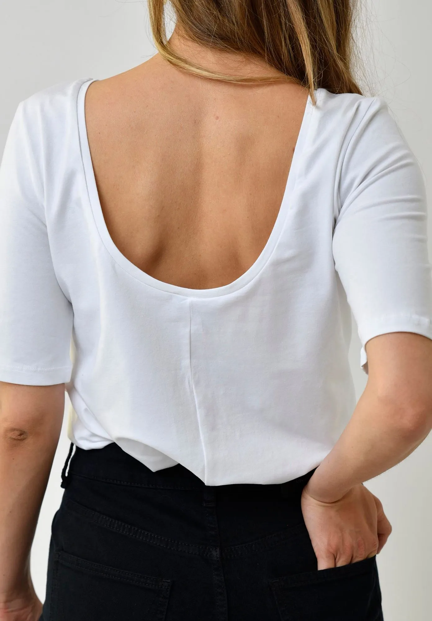 T-Shirt HYDRANGEA sold by Lovjoi product image thumbnail 4