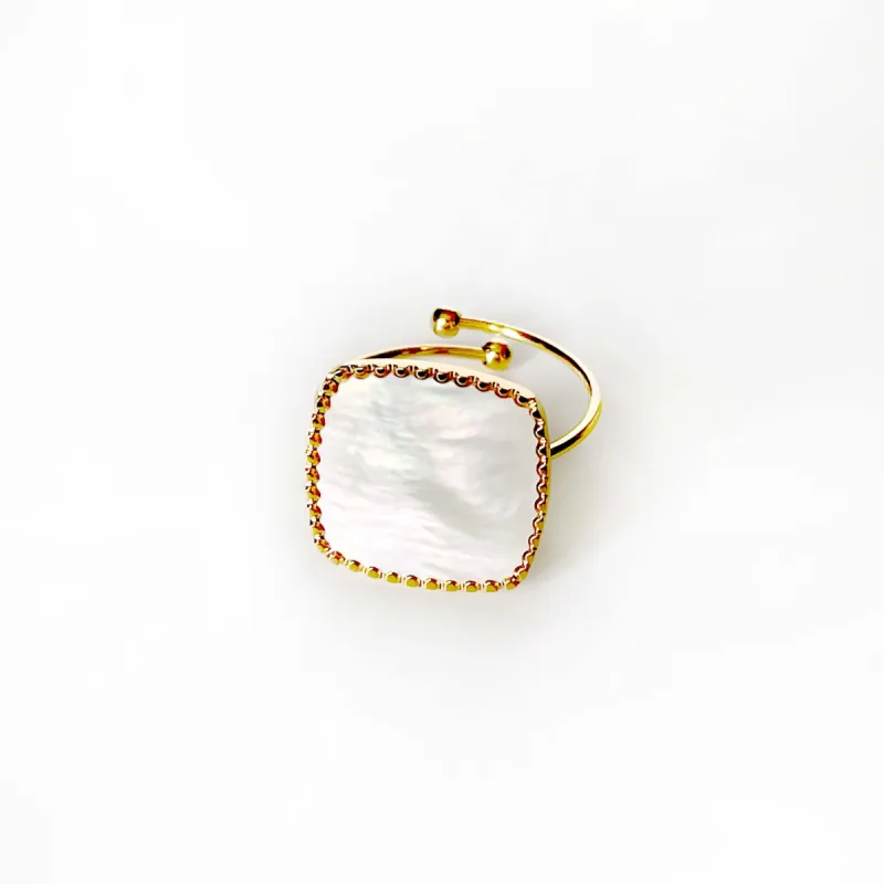 Paris Luxe 18k Gold Plated Shell Ring sold by Luxe Tones